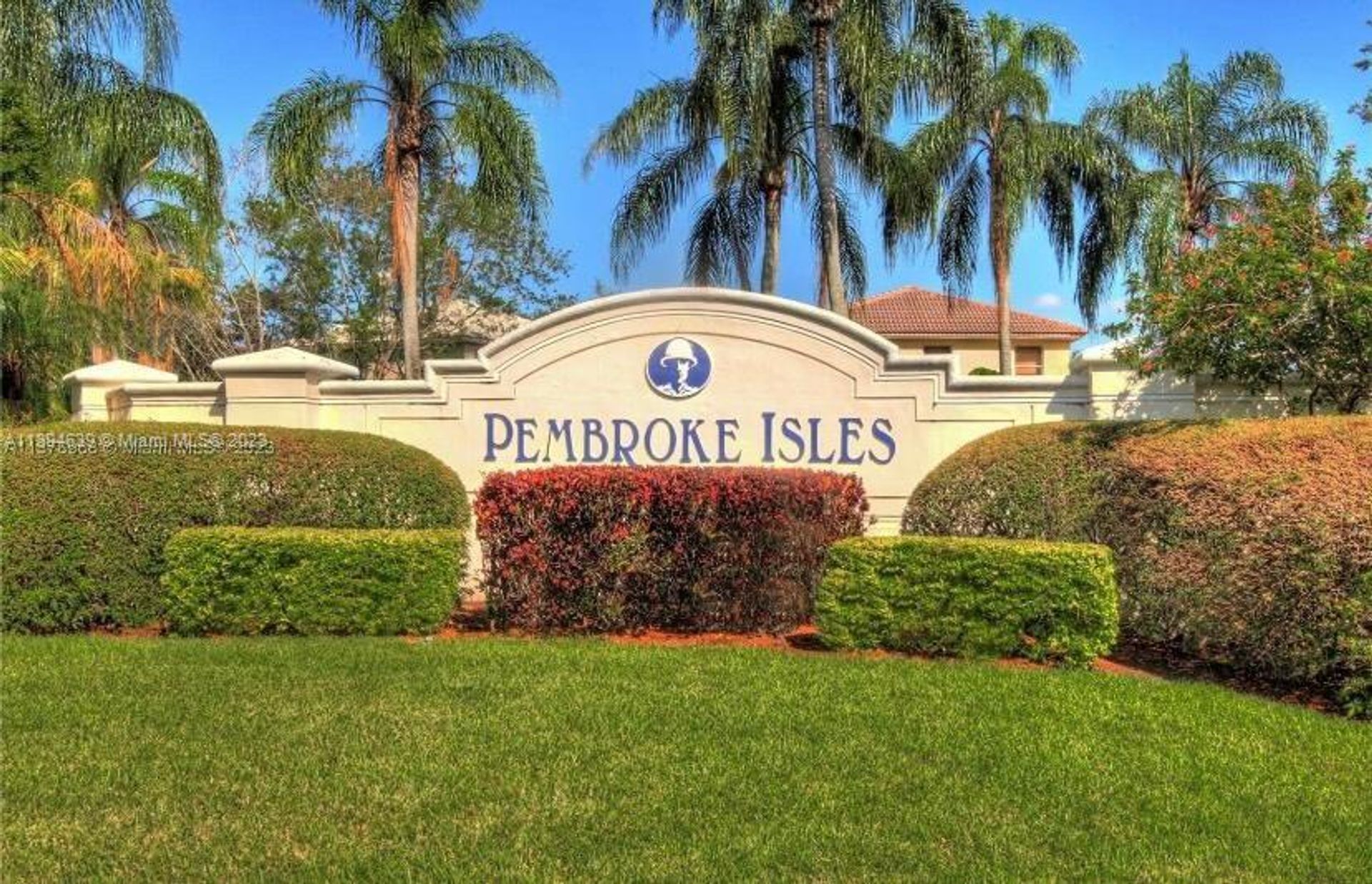 Rumah di Pembroke Pines, Florida 11820602