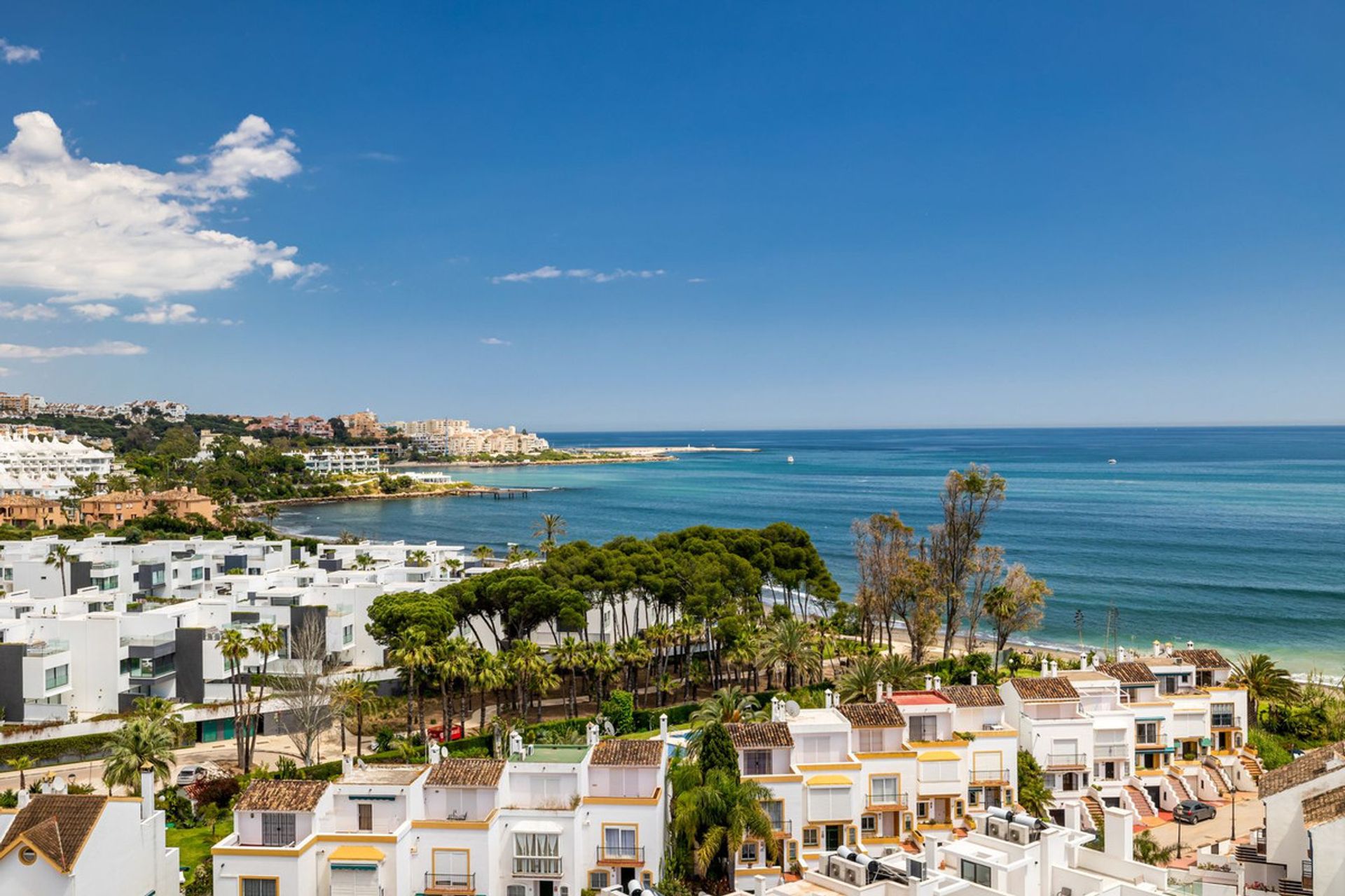 Condomínio no Estepona, Andaluzia 11821378