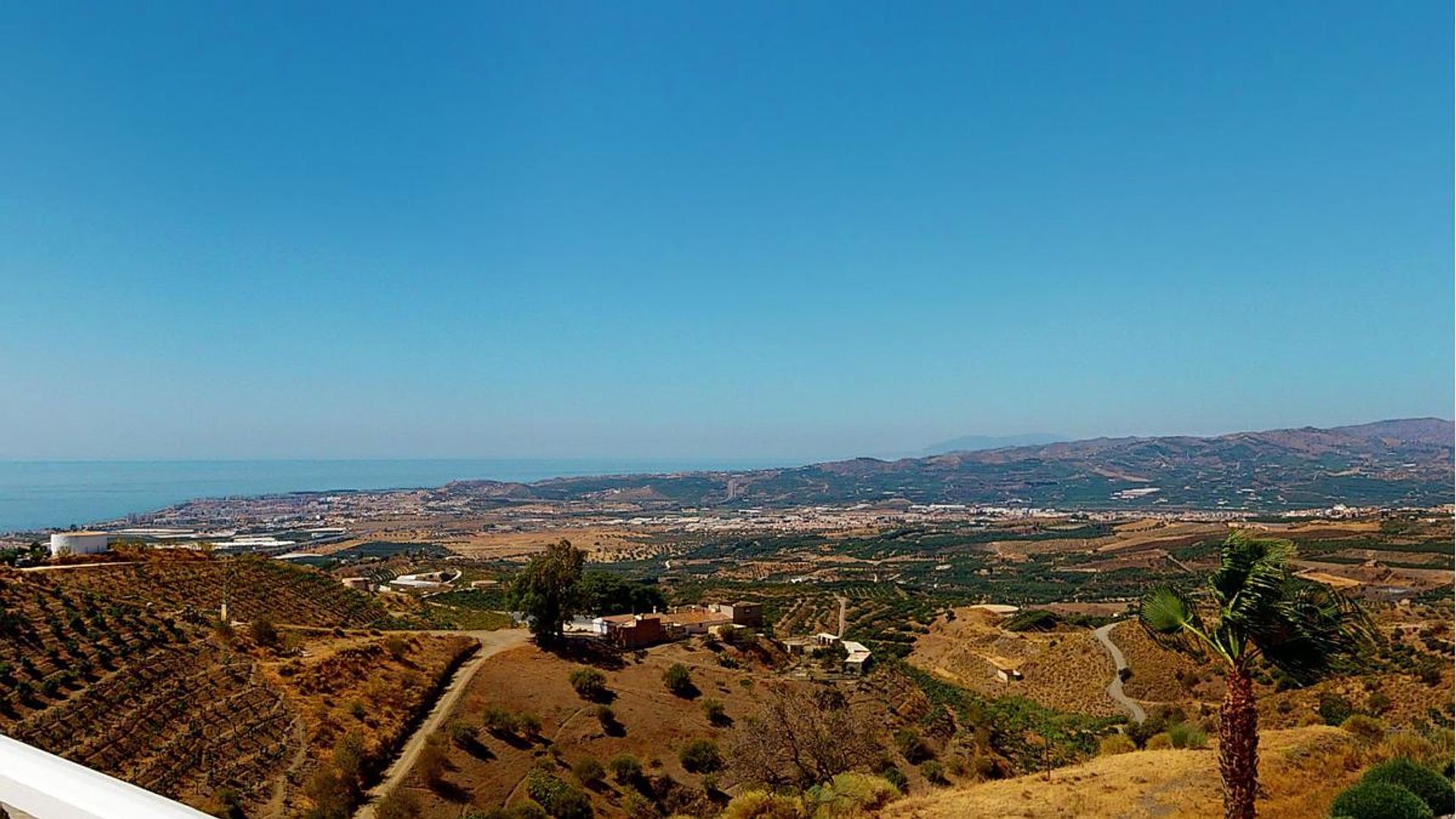 Rumah di Algarrobo, Andalucía 11821611