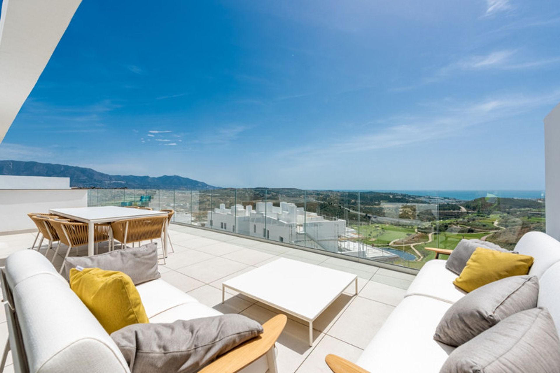 Condominium in La Cala de Mijas, Andalucía 11821647