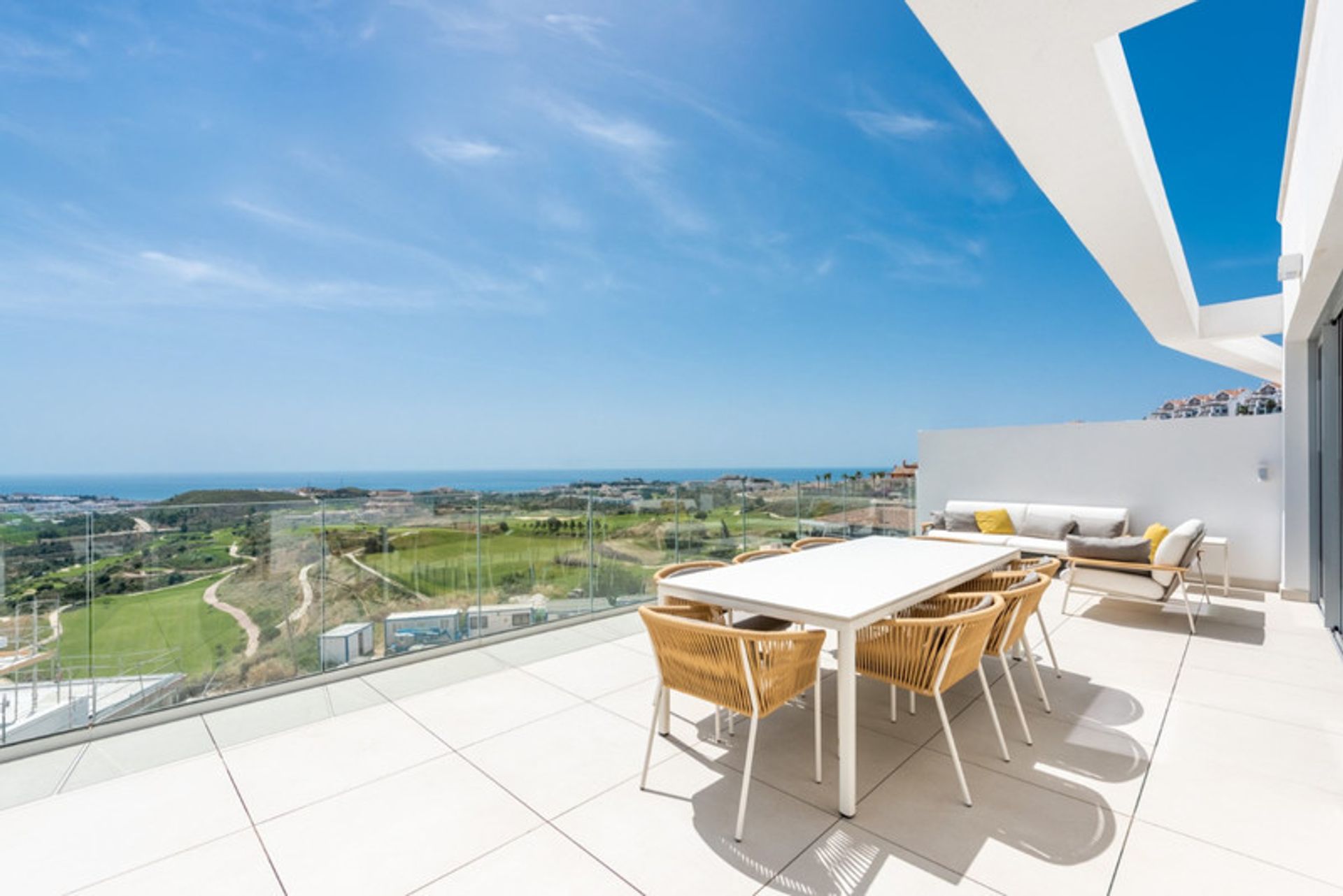 Condominium in La Cala de Mijas, Andalucía 11821647