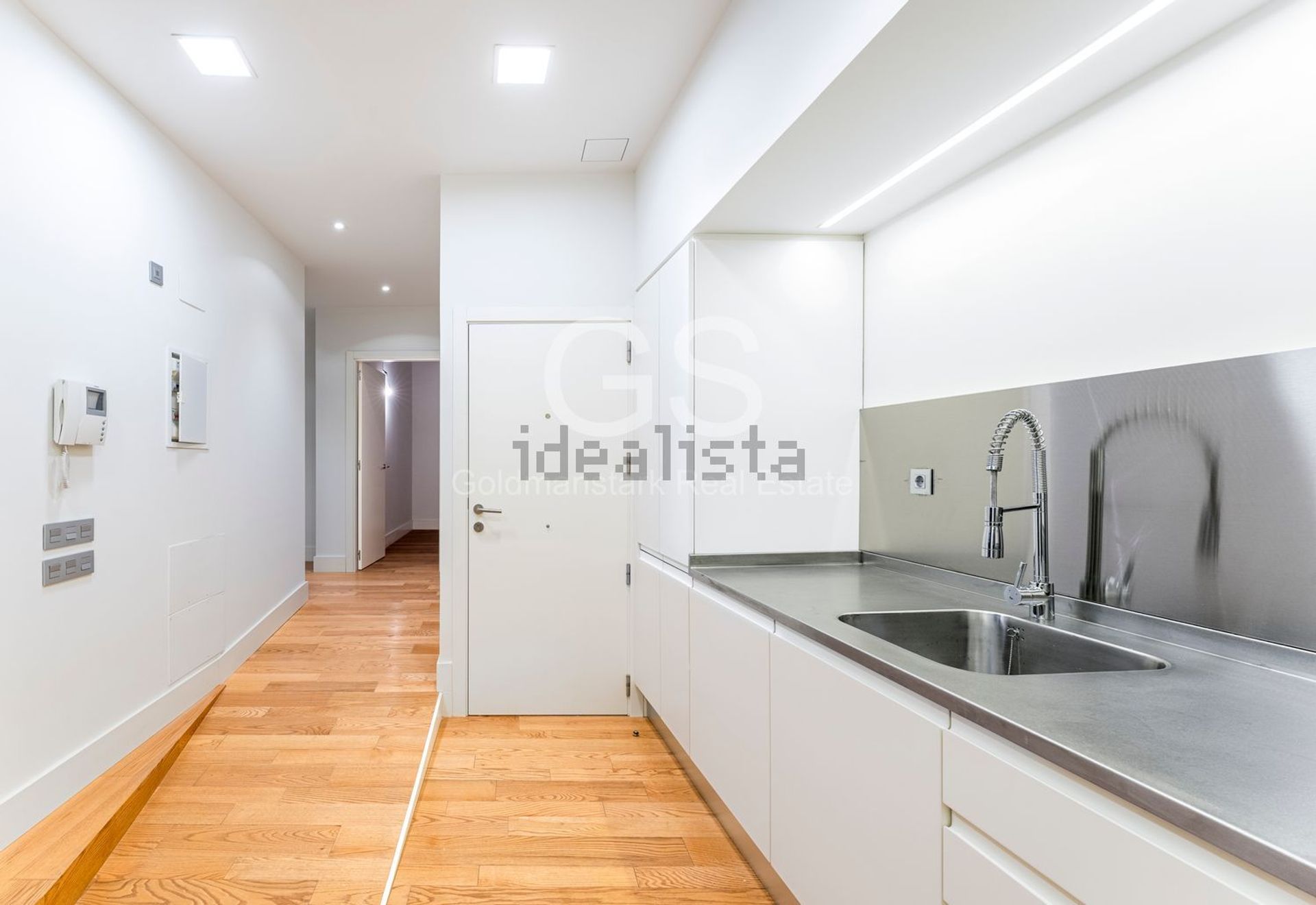 Condominio en Barcelona, Catalonia 11821817