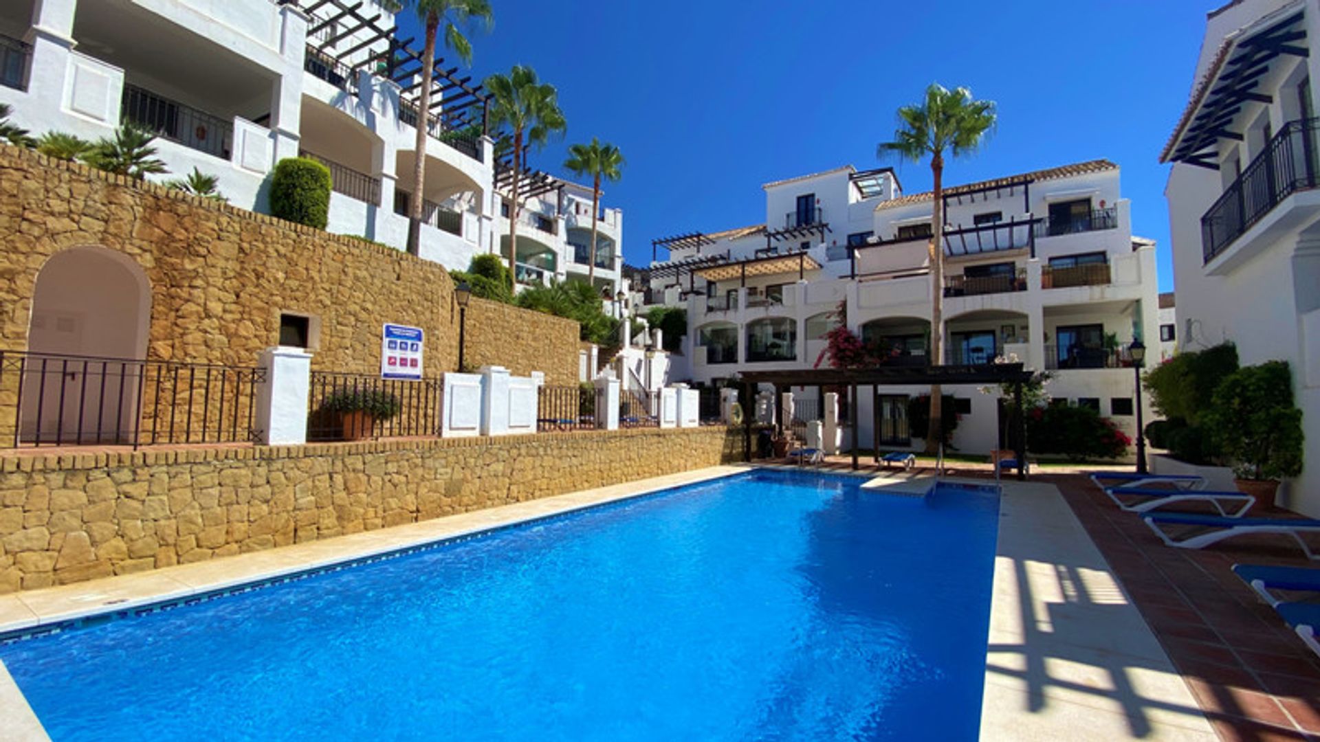 Condominio en , Andalucía 11822647