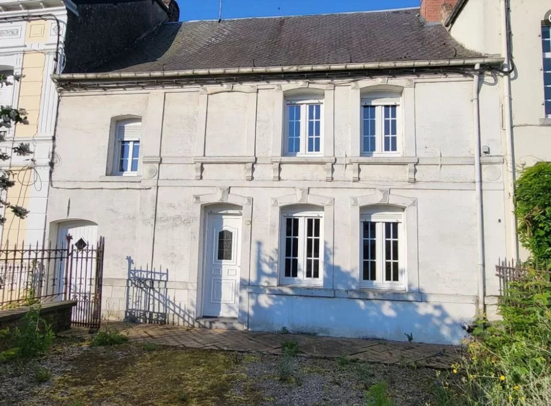 casa en Pont-sur-Sambre, Altos de Francia 11822696