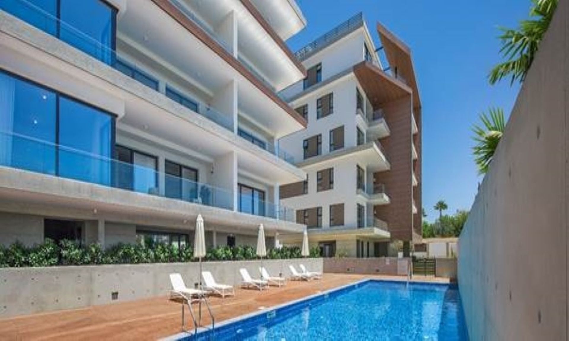 Condominium in Agios Athanasios, Linopetras Roundabout 11823191