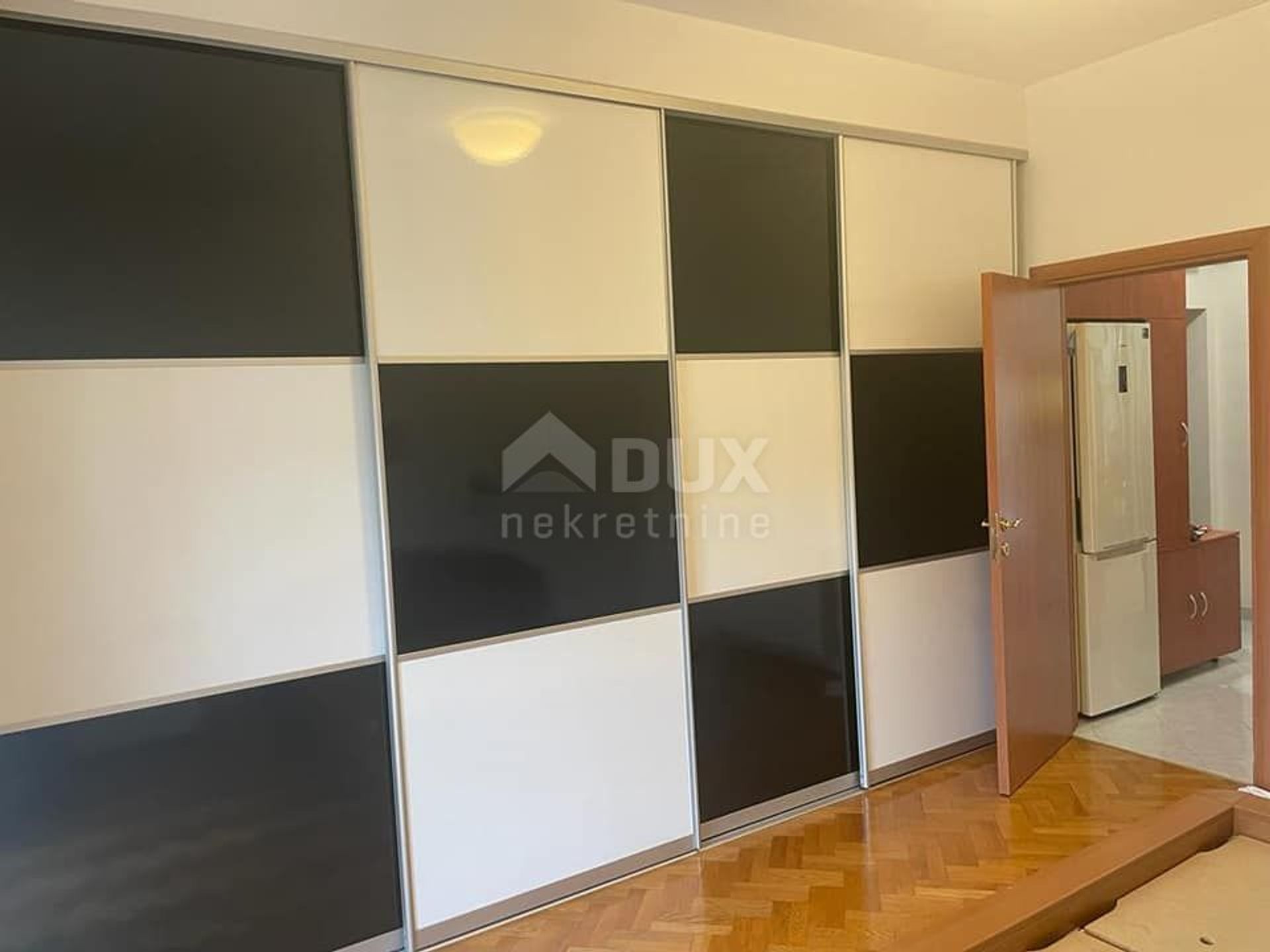 Condominio en Rijeka, Primorsko-goranska županija 11823300