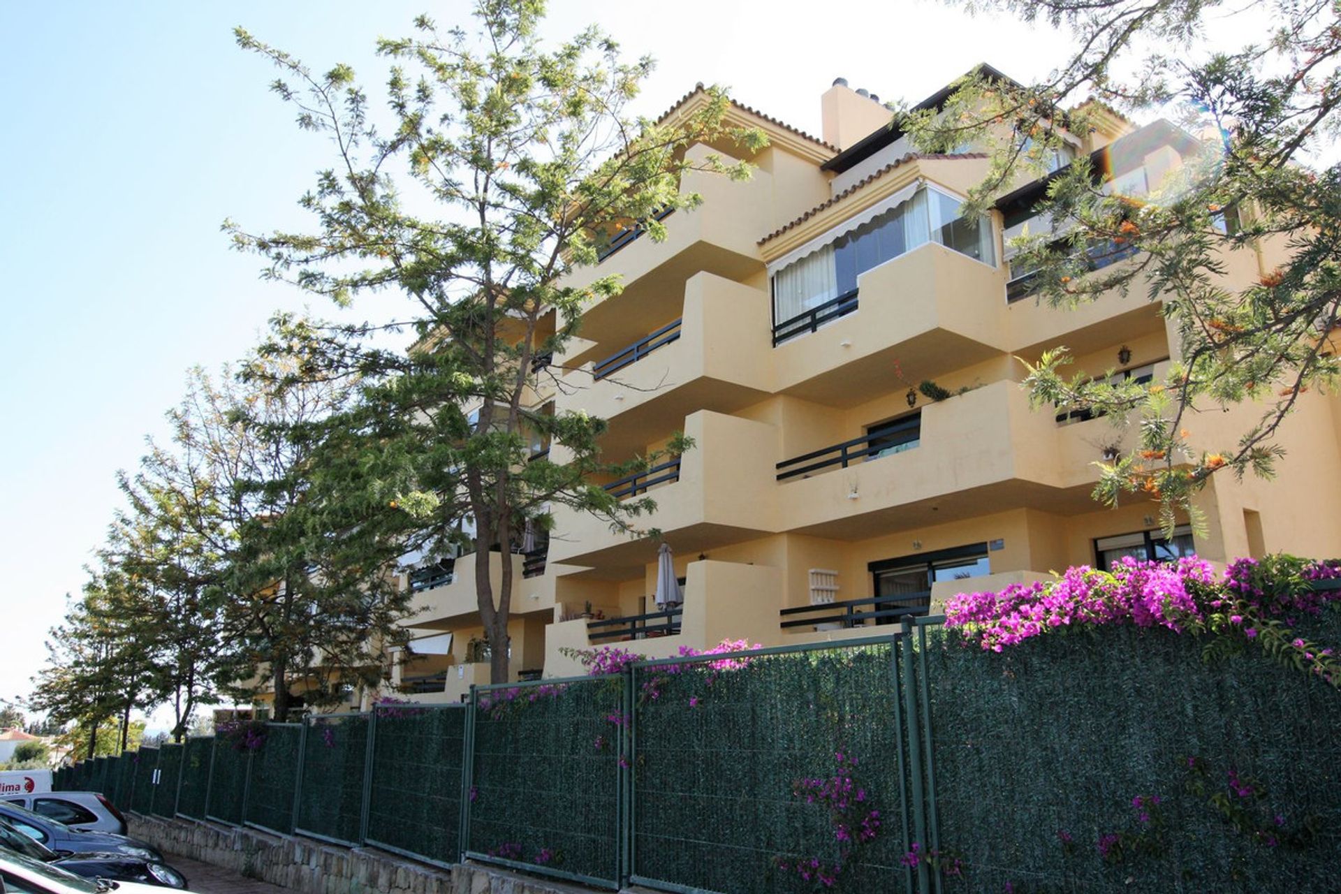 Condominium in Estepona, Andalusia 11824396