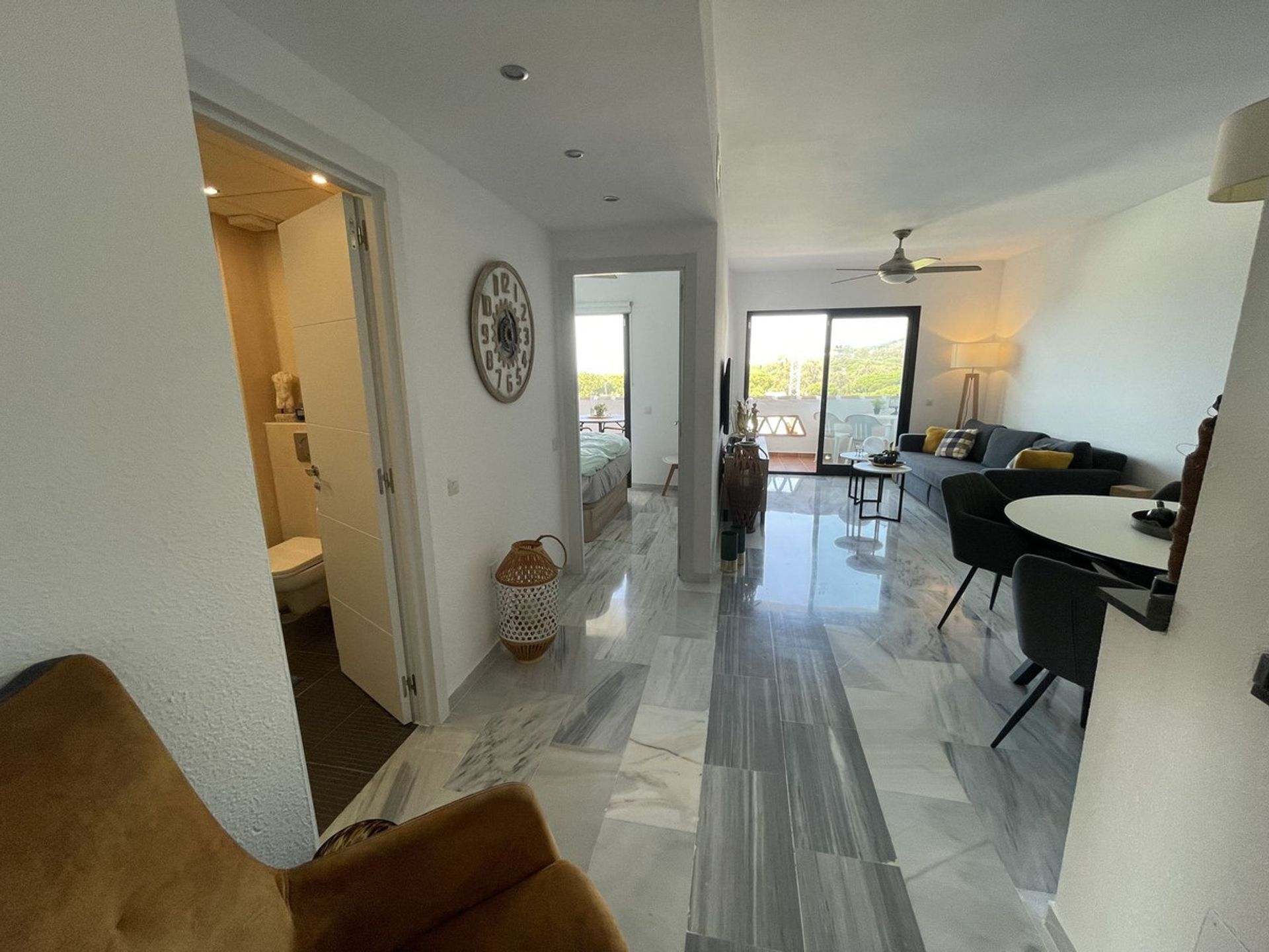 Condominium dans Fuengirola, Andalousie 11825646