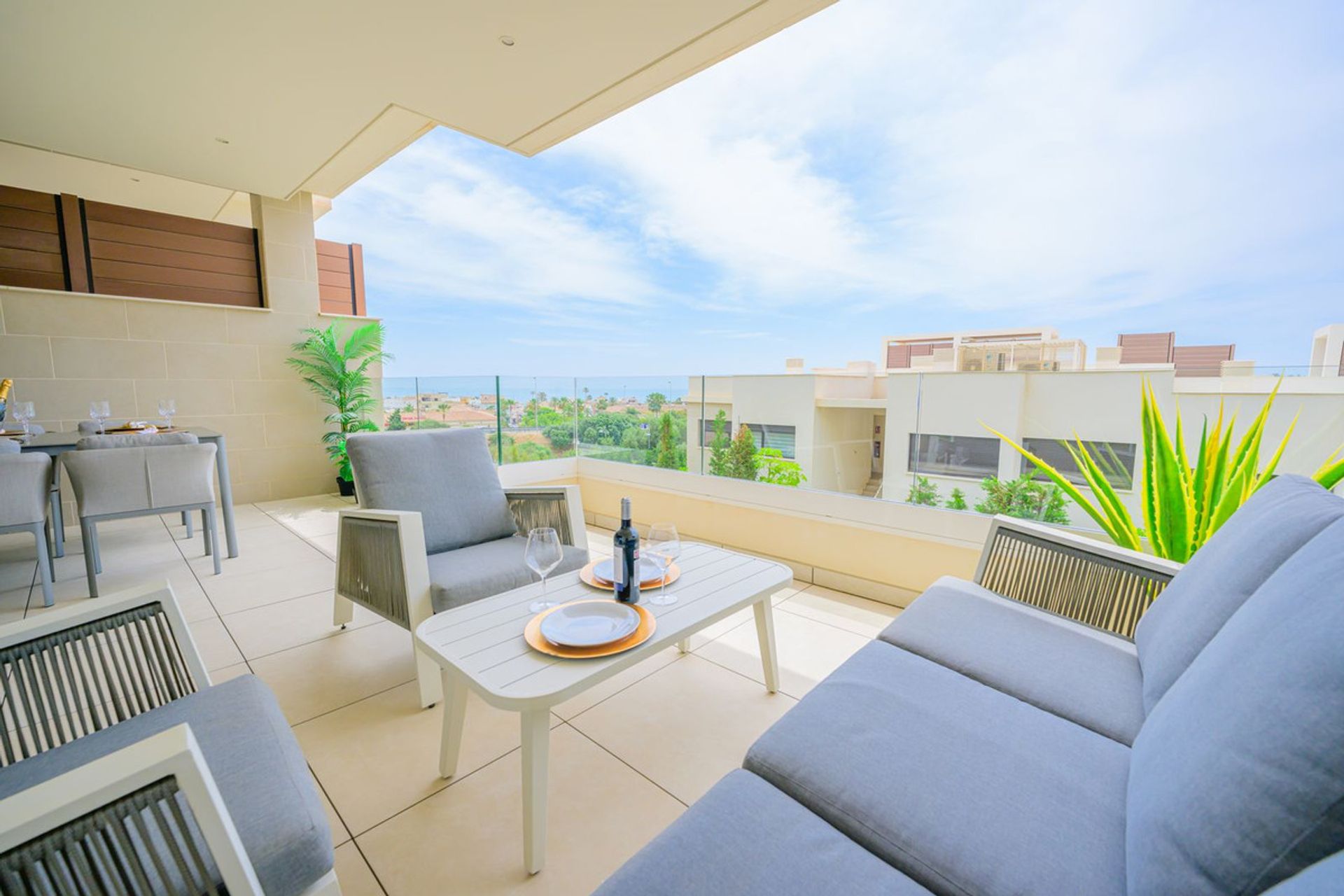 Condominium dans Fuengirola, Andalousie 11825809