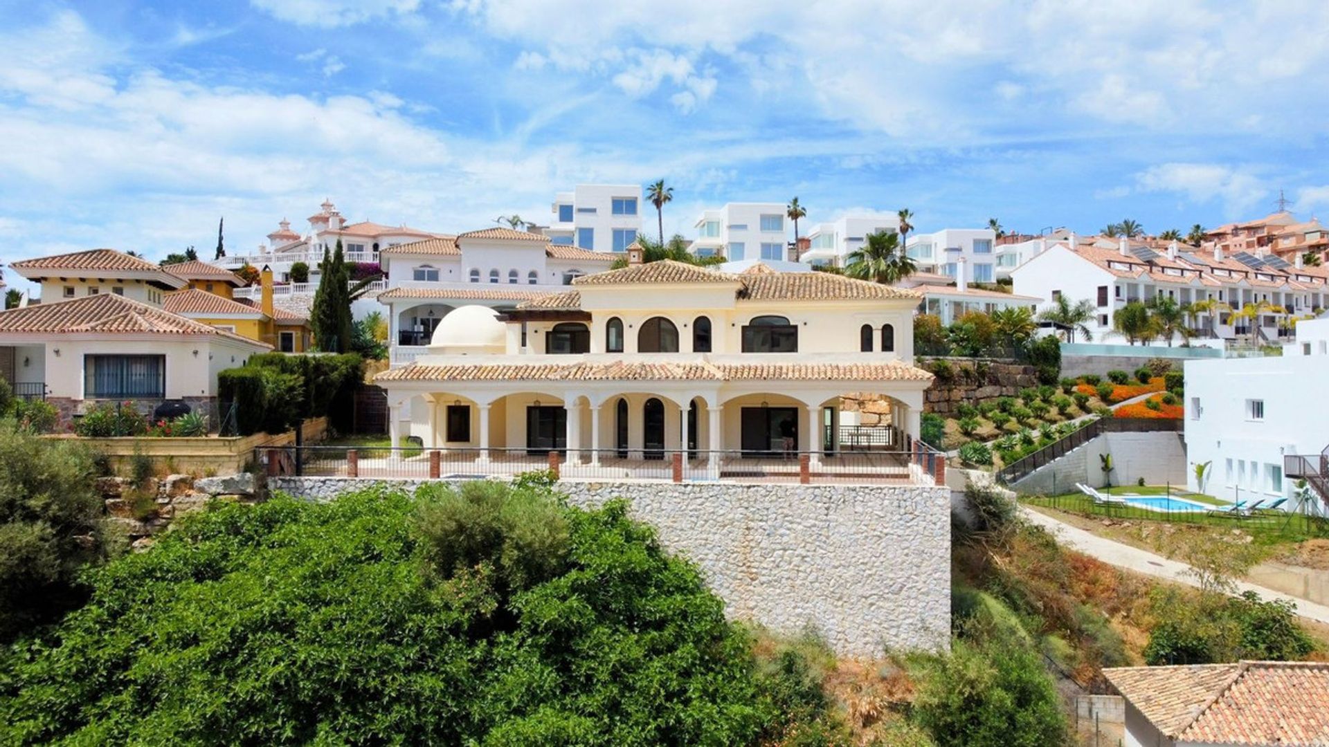 Rumah di Urbanización Riviera Sol, Andalucía 11826041