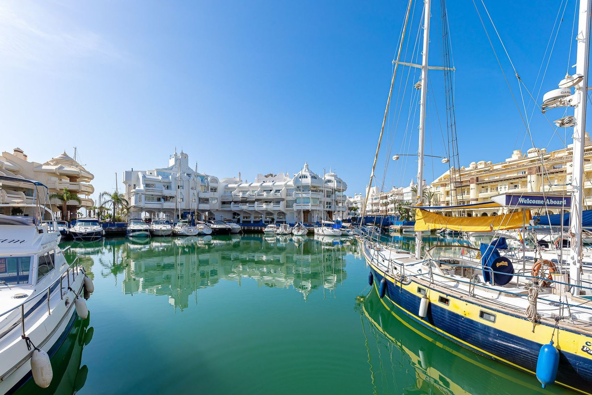 Osakehuoneisto sisään Benalmádena, Andalucía 11828070