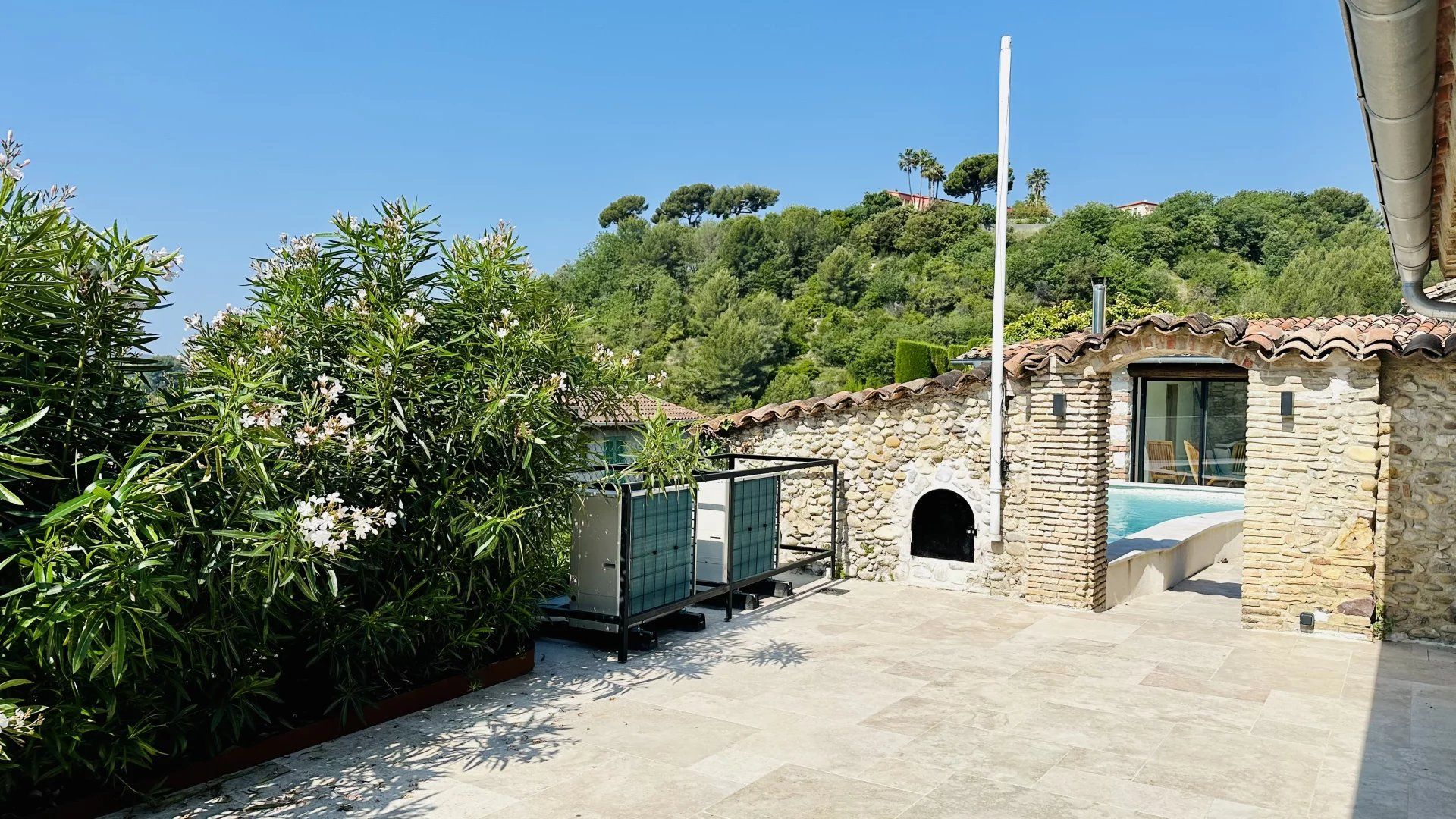 rumah dalam Cagnes-sur-Mer, Provence-Alpes-Côte d'Azur 11828117