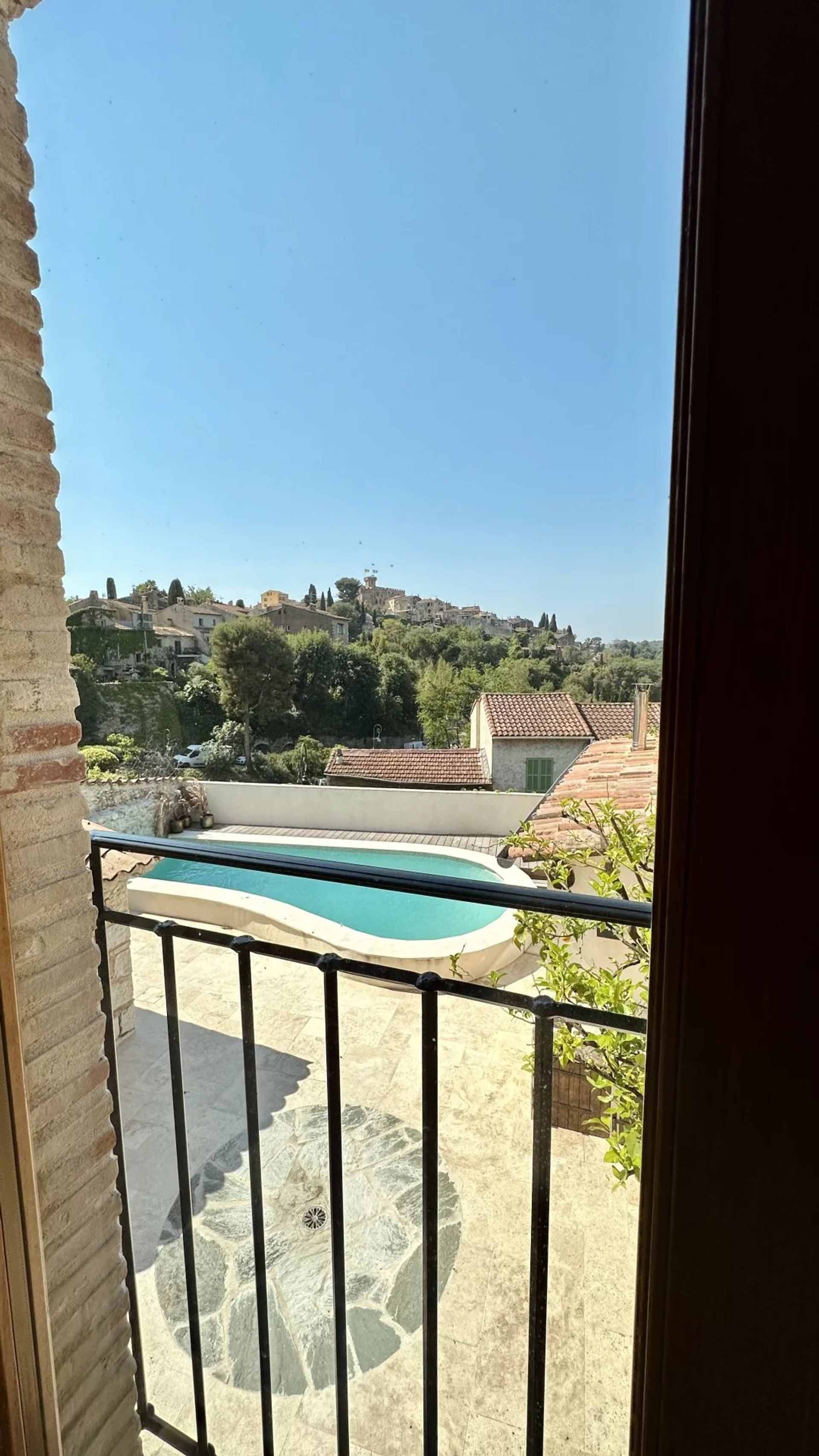 Huis in Cagnes-sur-Mer, Alpes-Maritimes 11828117