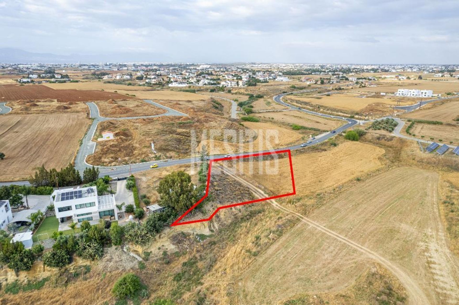 Land im Lakatamia, Nicosia 11828747