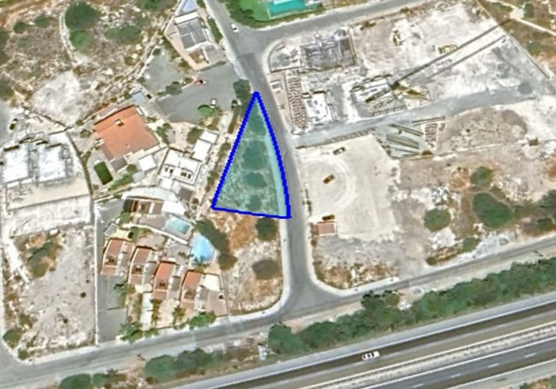 Tanah dalam Agios Tychon, Larnaka 11828836