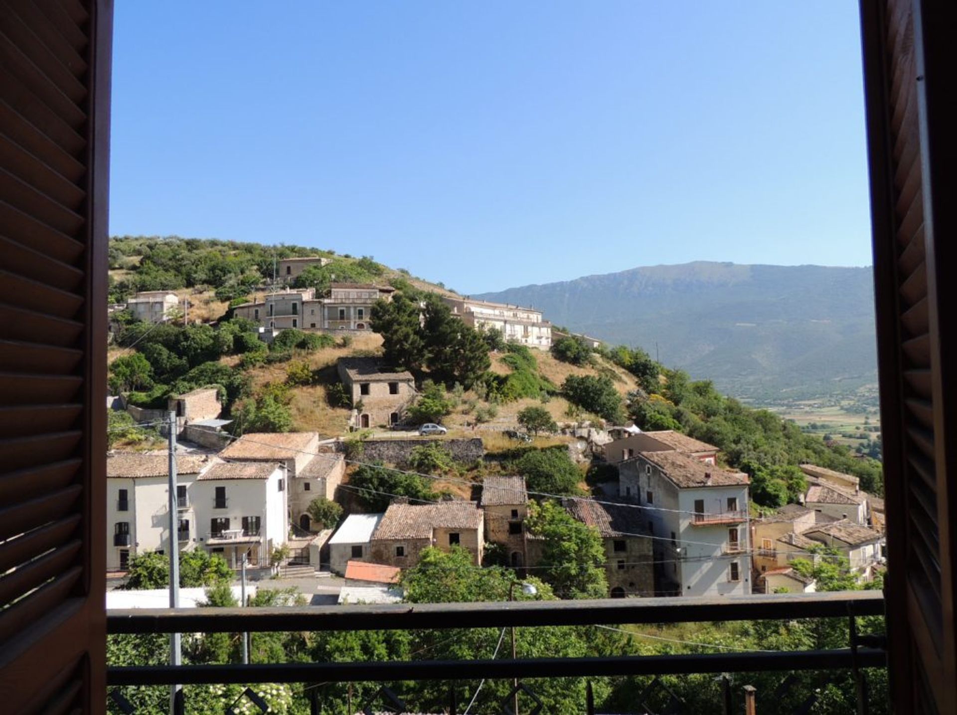 σπίτι σε Capestrano, Abruzzo 11829079