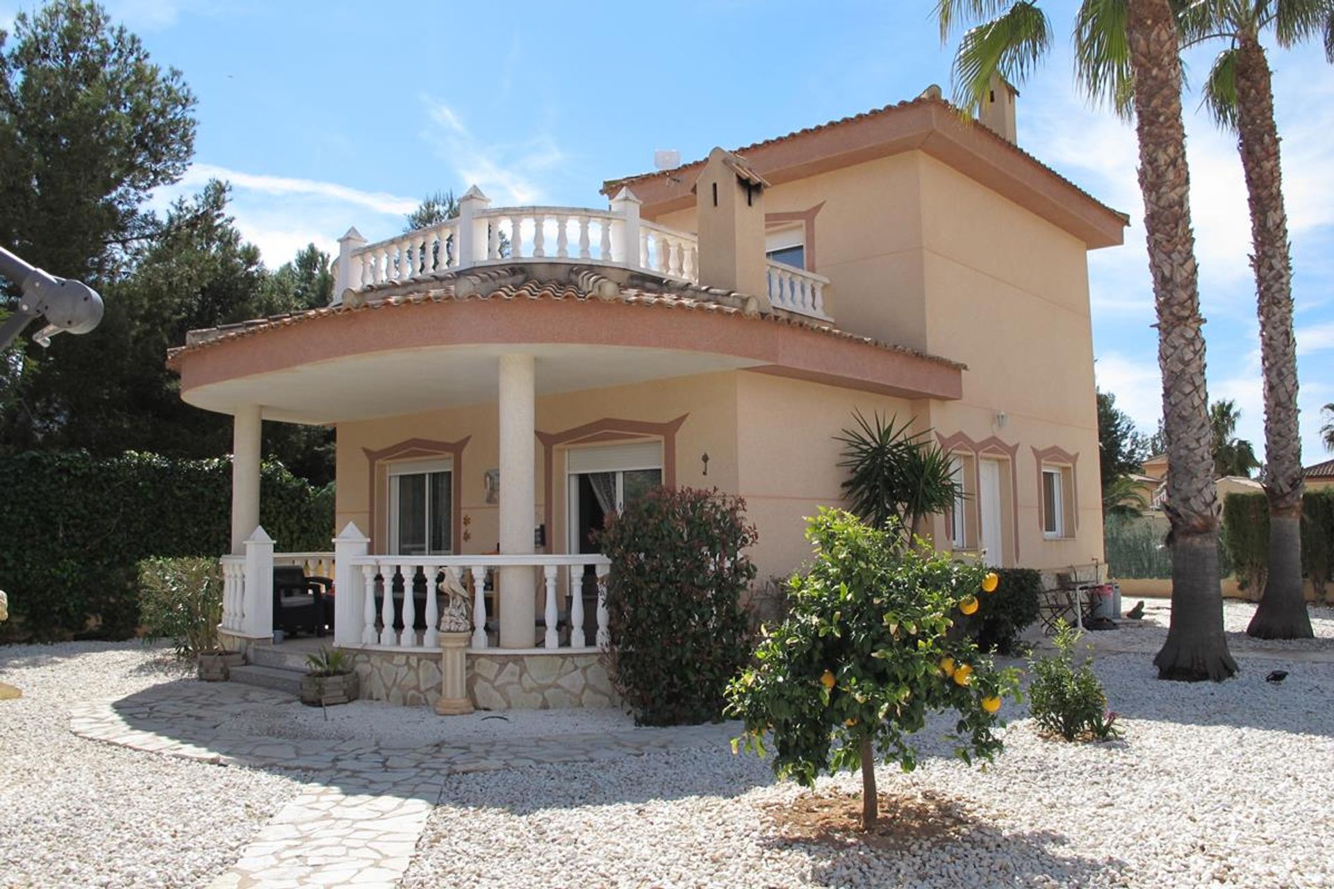 Rumah di El Fondó de les Neus, Valencian Community 11830311