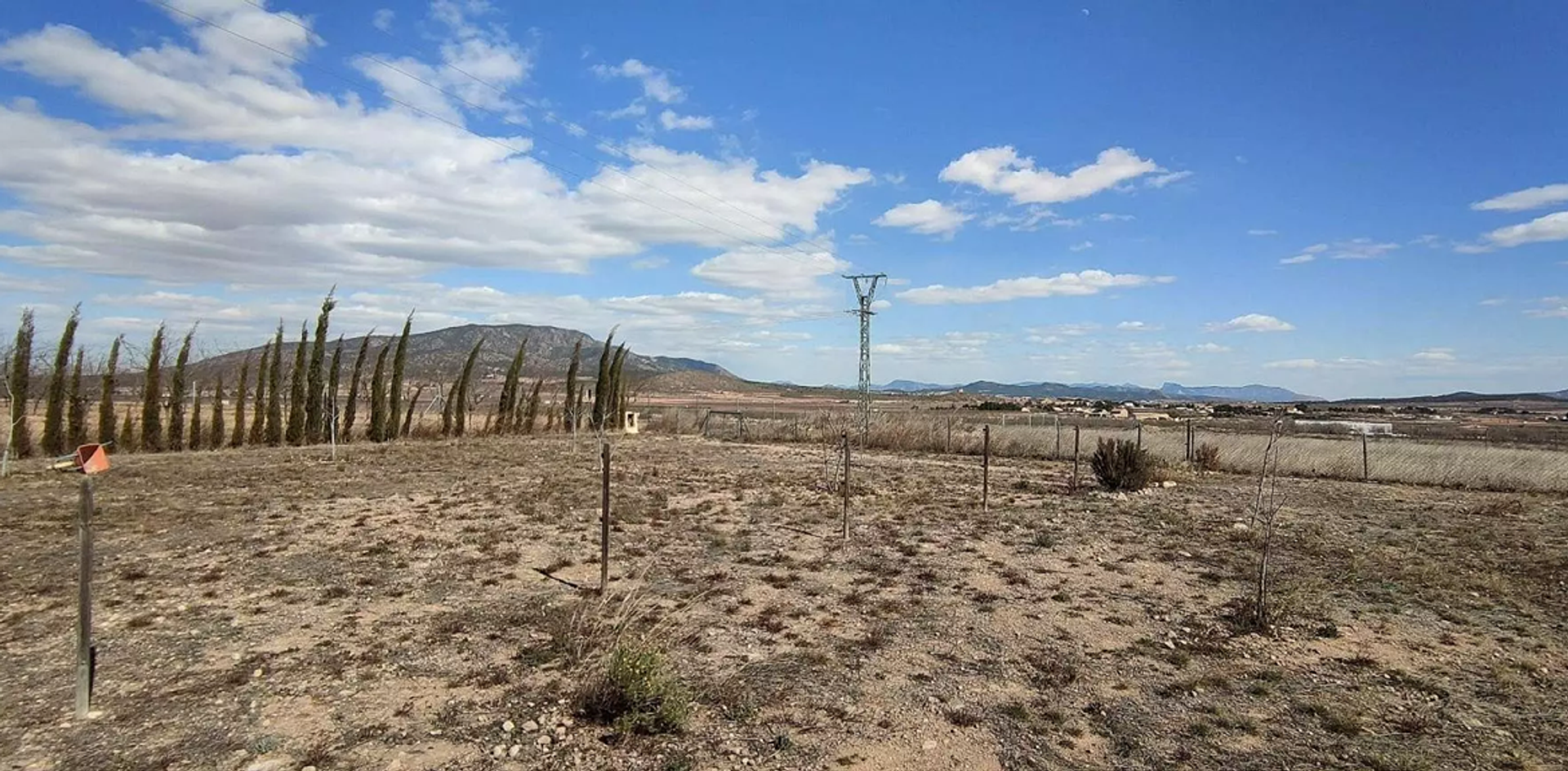 σπίτι σε Pinoso, Valencian Community 11830318