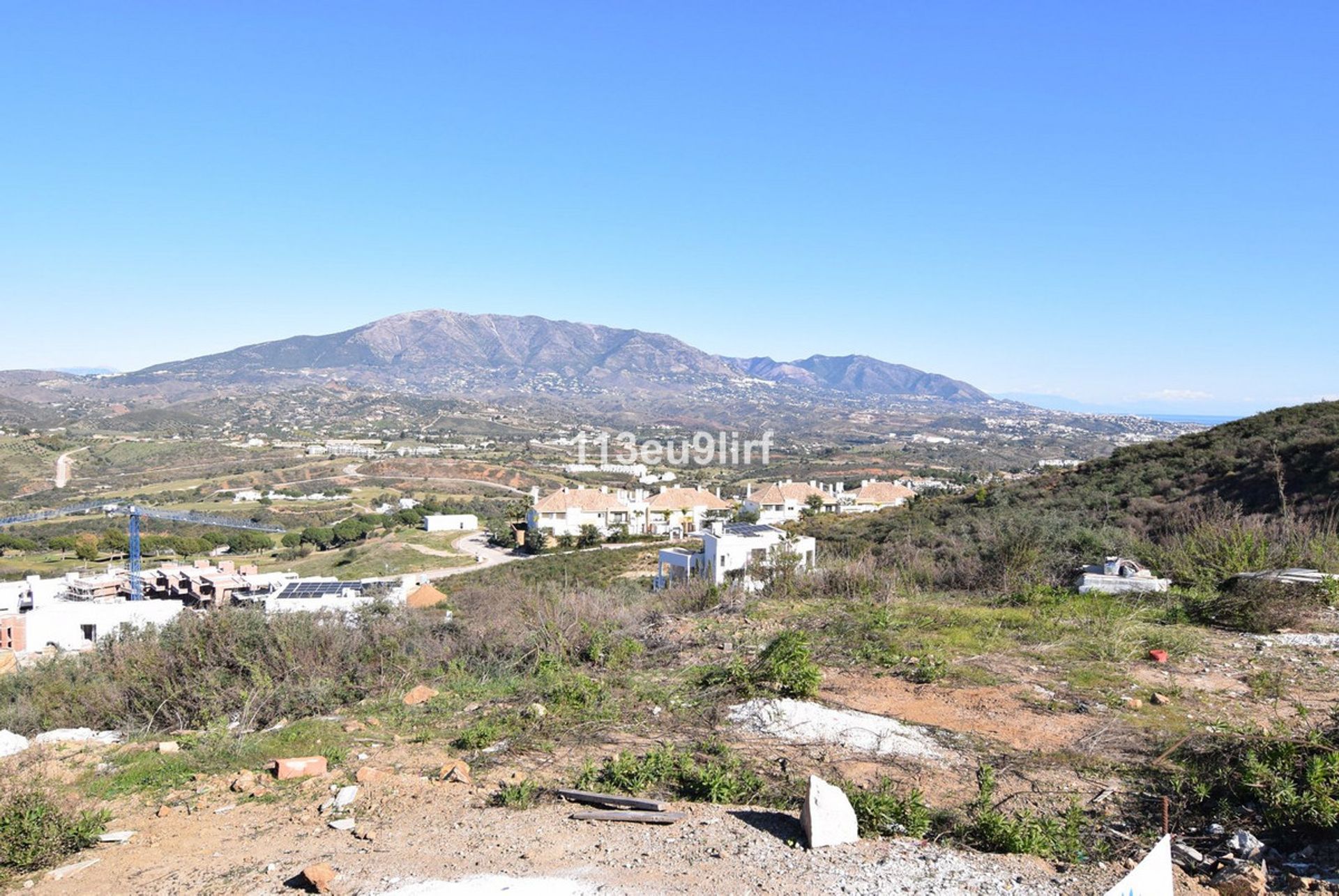 Land i Fuengirola, Andalusia 11830496