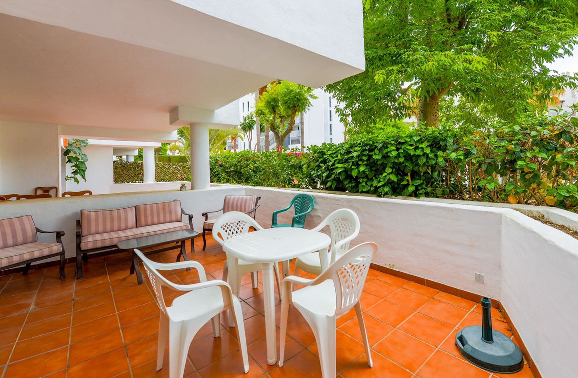 Condominio nel Estepona, Andalusia 11830511