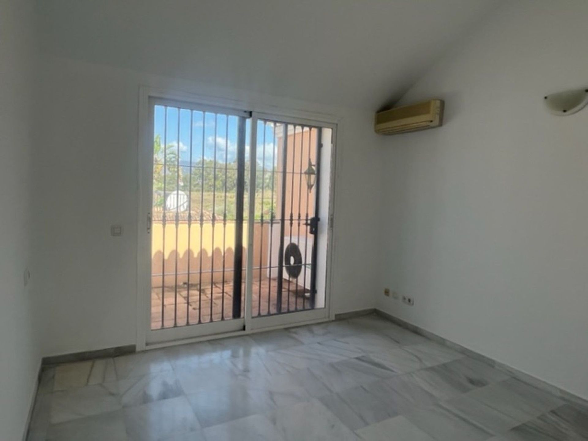 House in Marbella, Andalucía 11830645