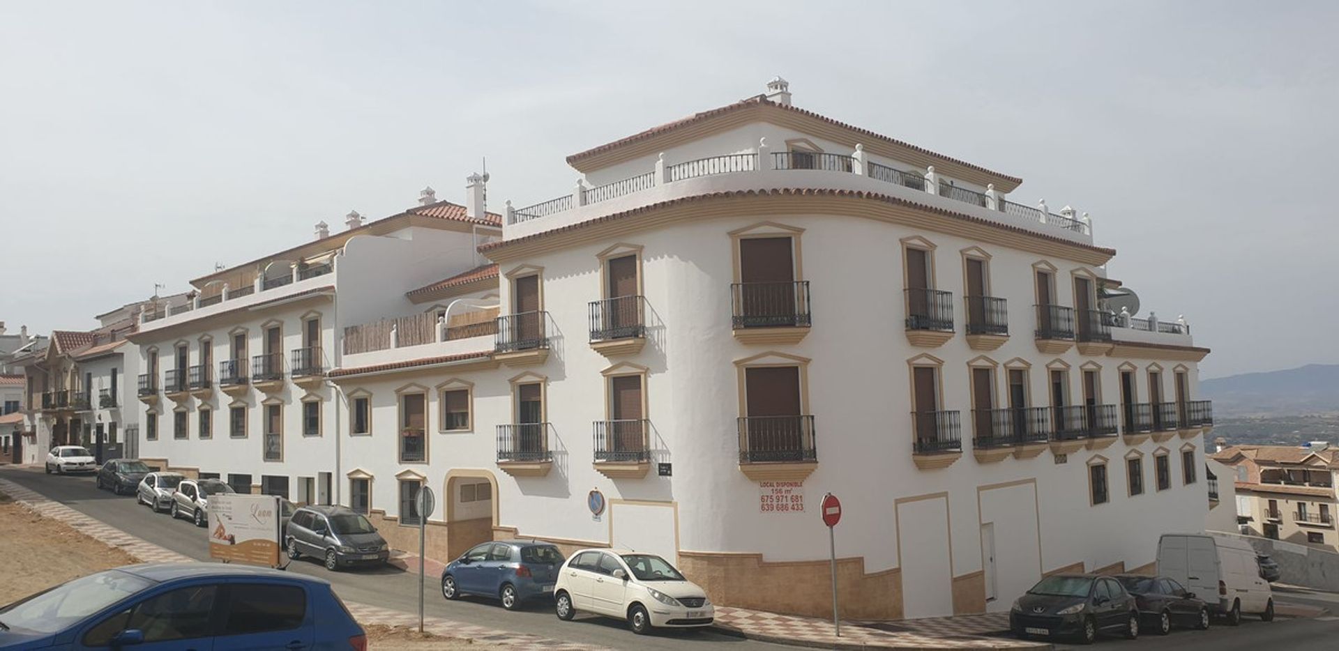 Condominium dans Alhaurín el Grande, Andalousie 11830703