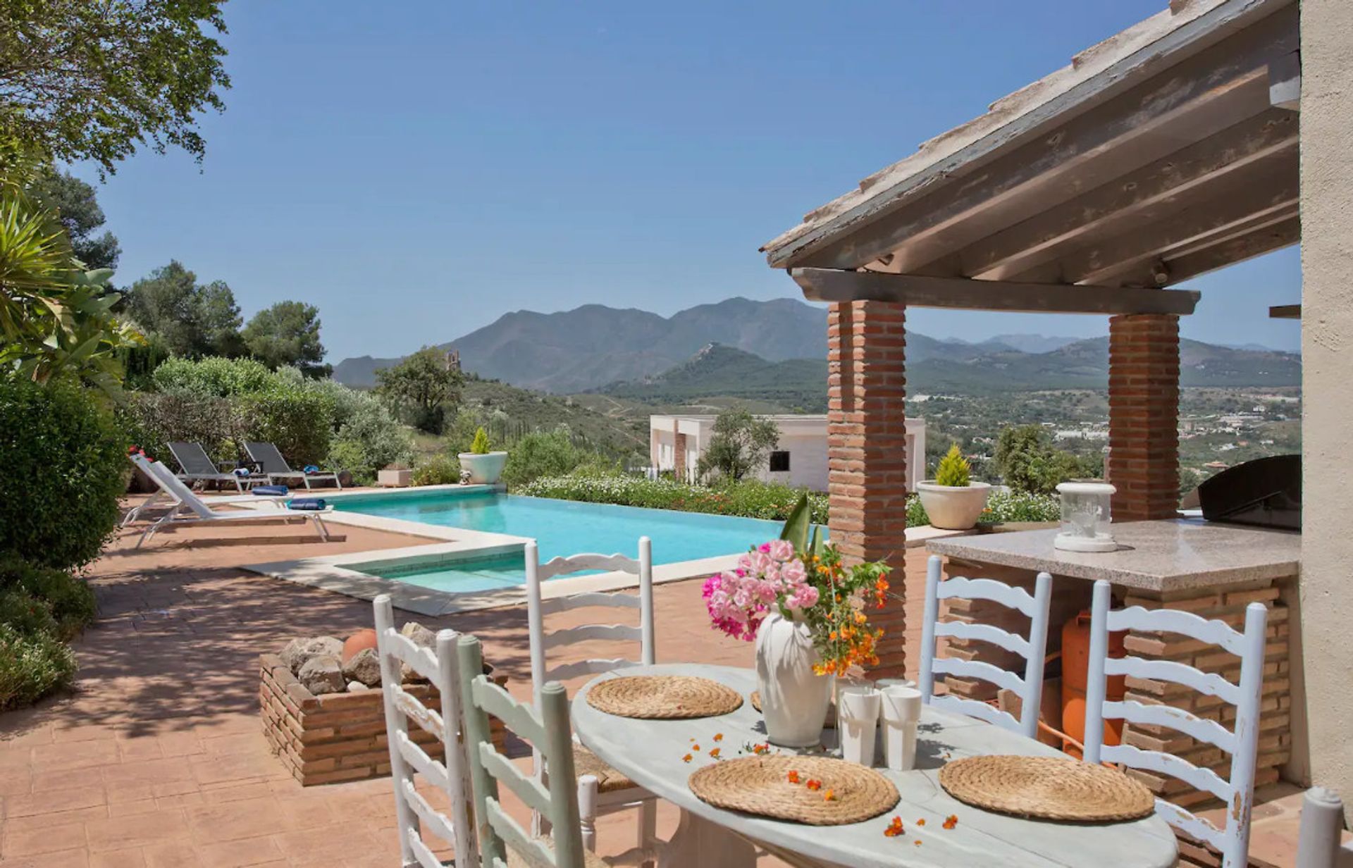 Casa nel Alhaurín el Grande, Andalusia 11830752