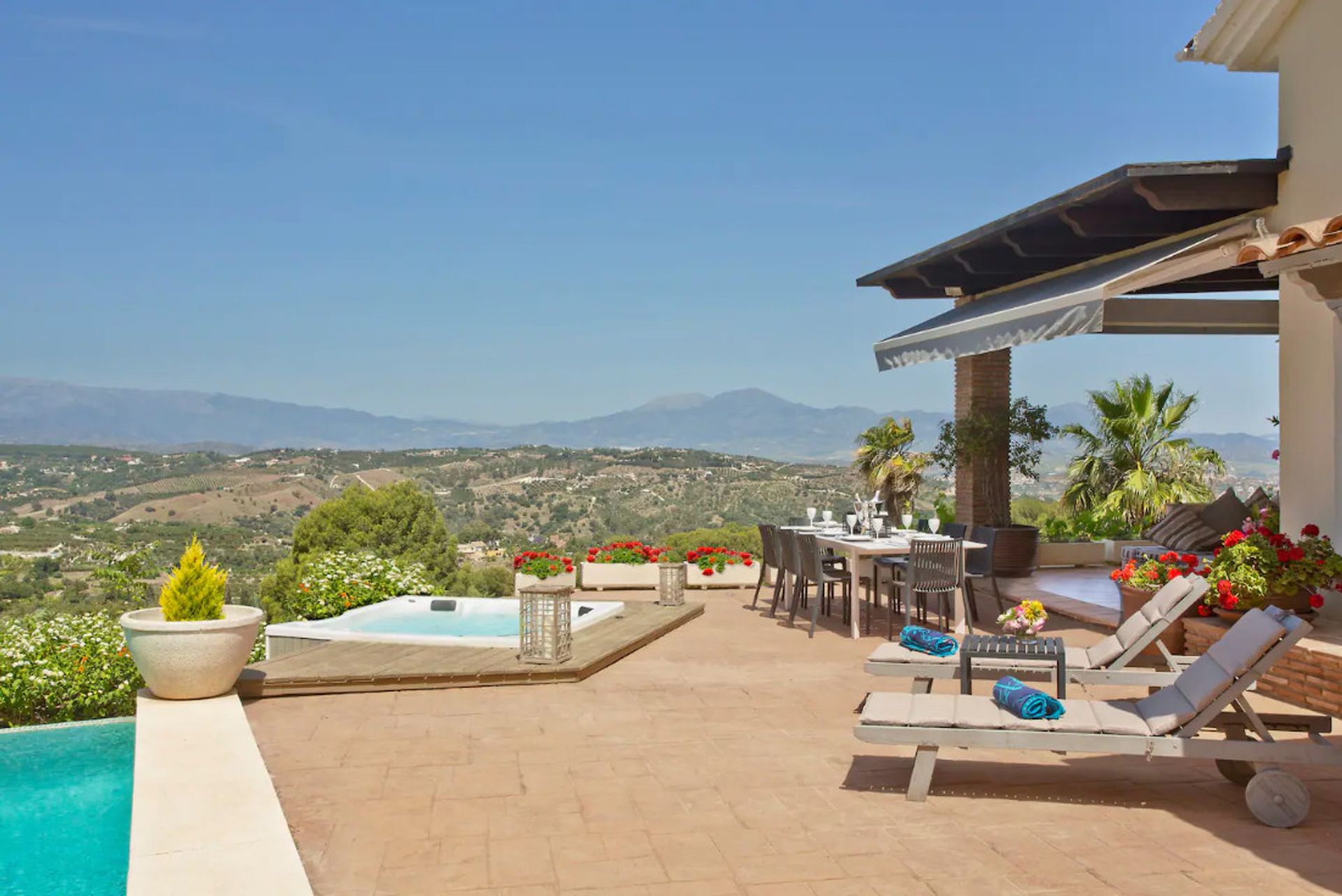 Casa nel Alhaurín el Grande, Andalusia 11830752