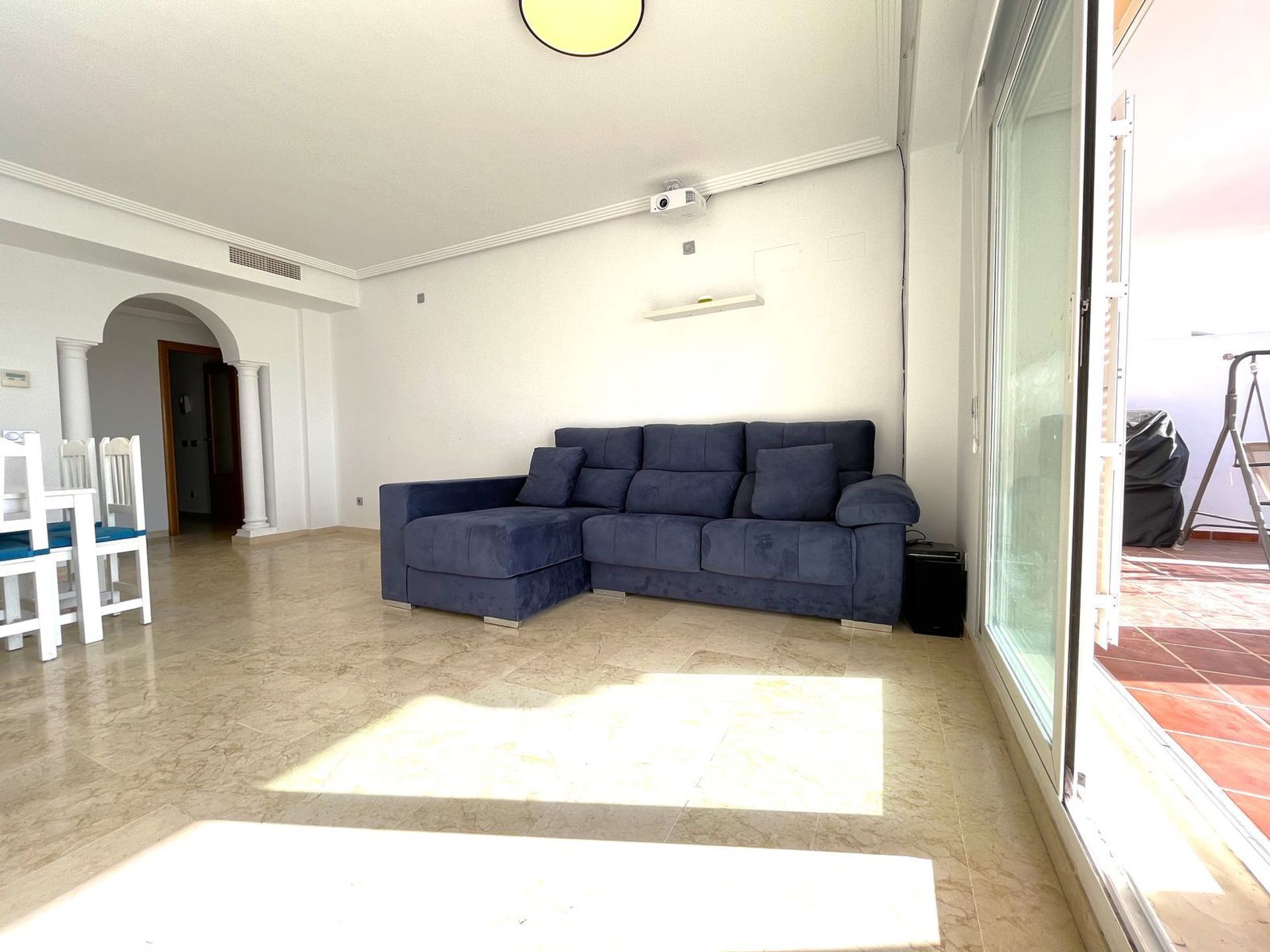 Condominio nel Puerto de la Duquesa, Andalusia 11831479