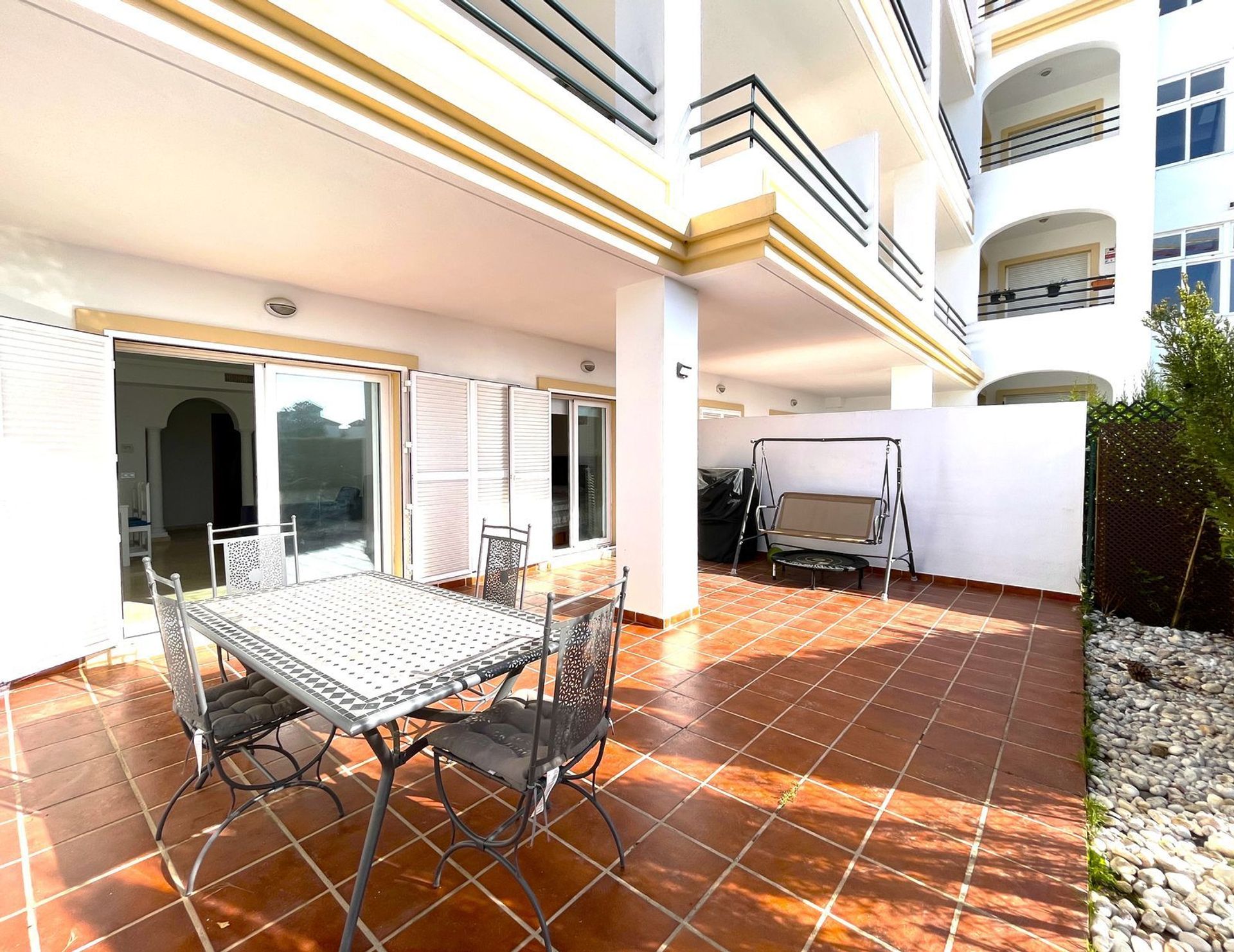 Condominio nel Puerto de la Duquesa, Andalusia 11831479