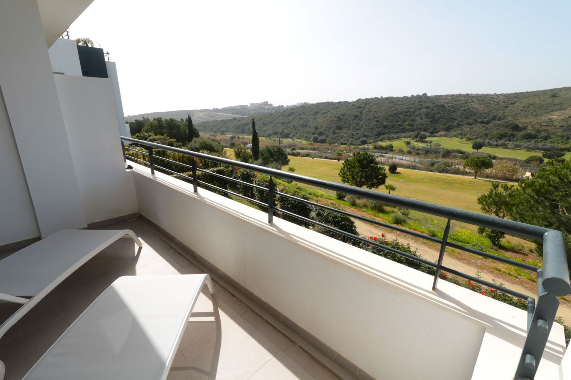 Condominio en Castillo de Sabinillas, Andalucía 11831537