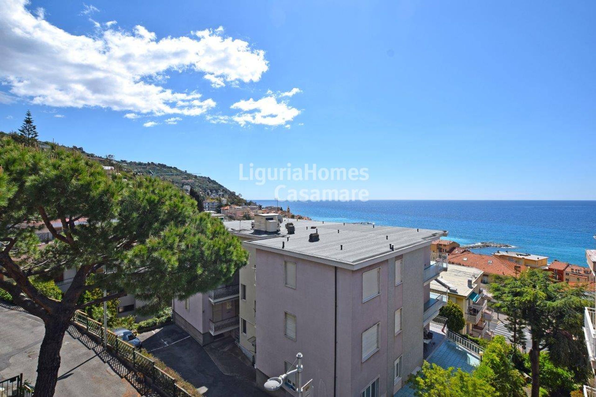 Condominio en Ospedaletti, Liguria 11831985