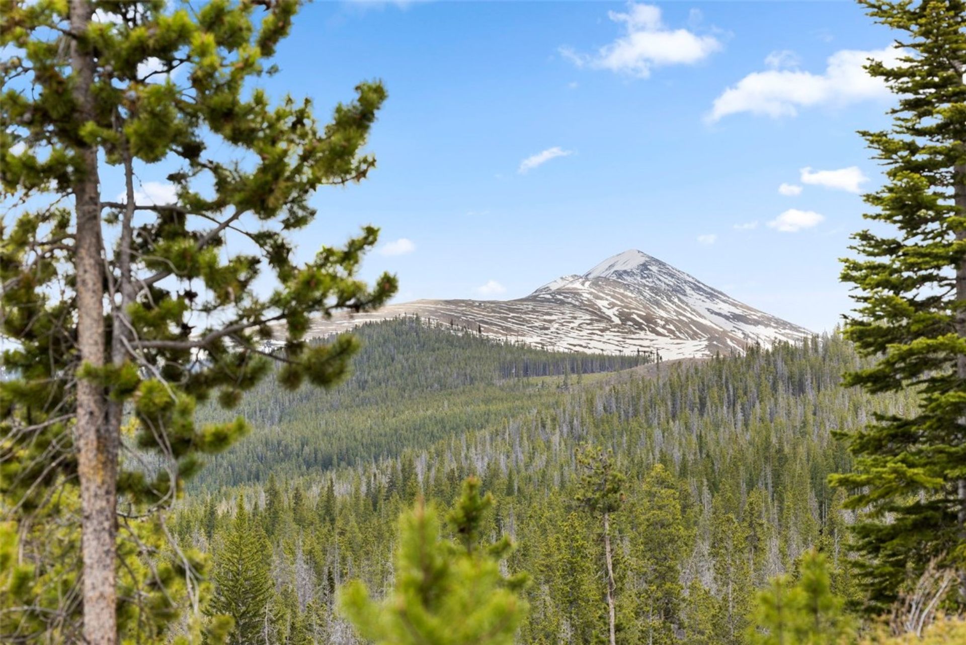 Tanah di Lincoln, Colorado 11831999