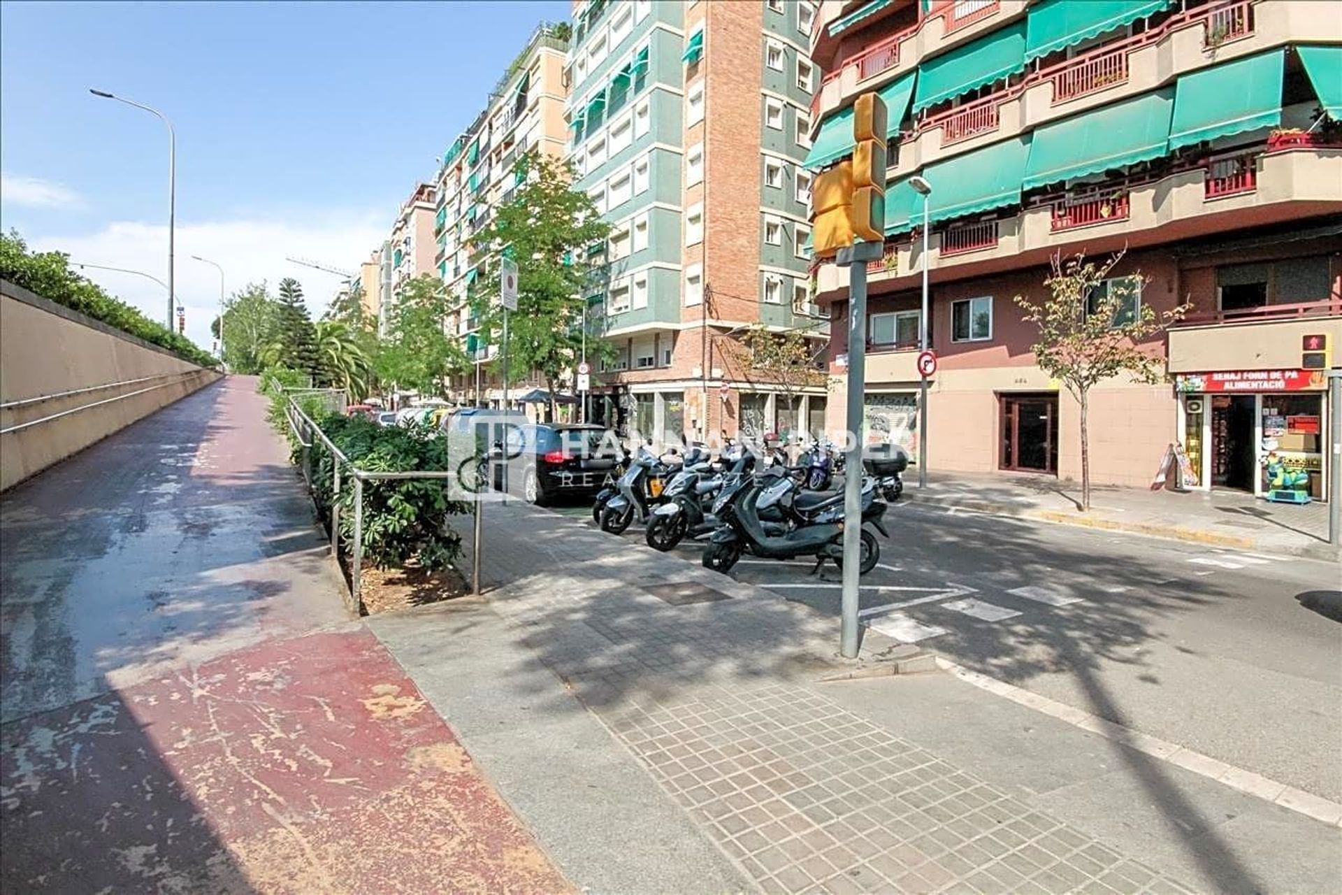 Condominio en San Adrián de Besós, Cataluña 11832858