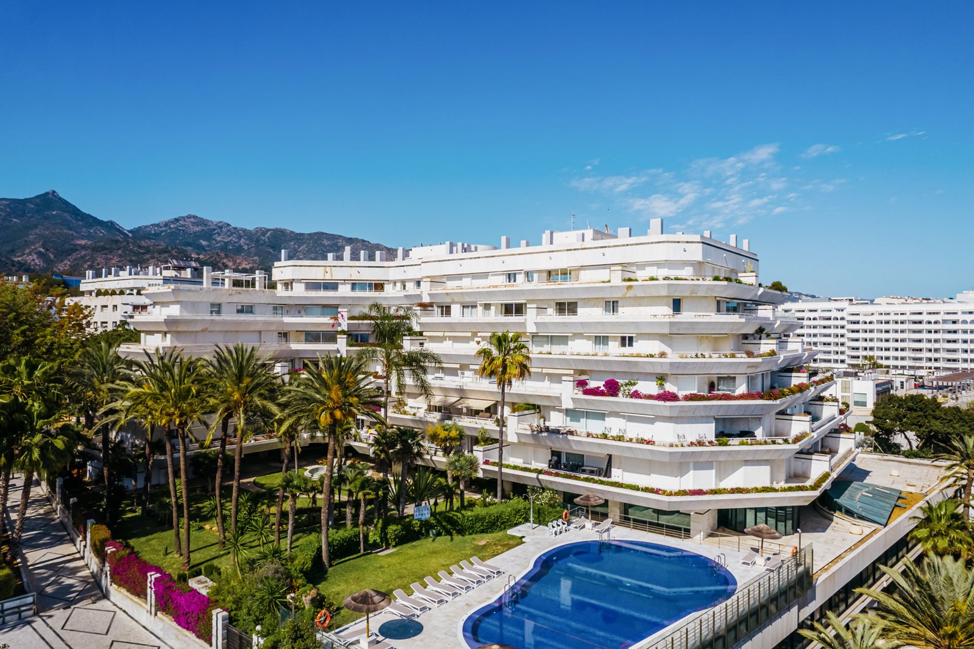 Condominio en marbella, Andalucía 11838023