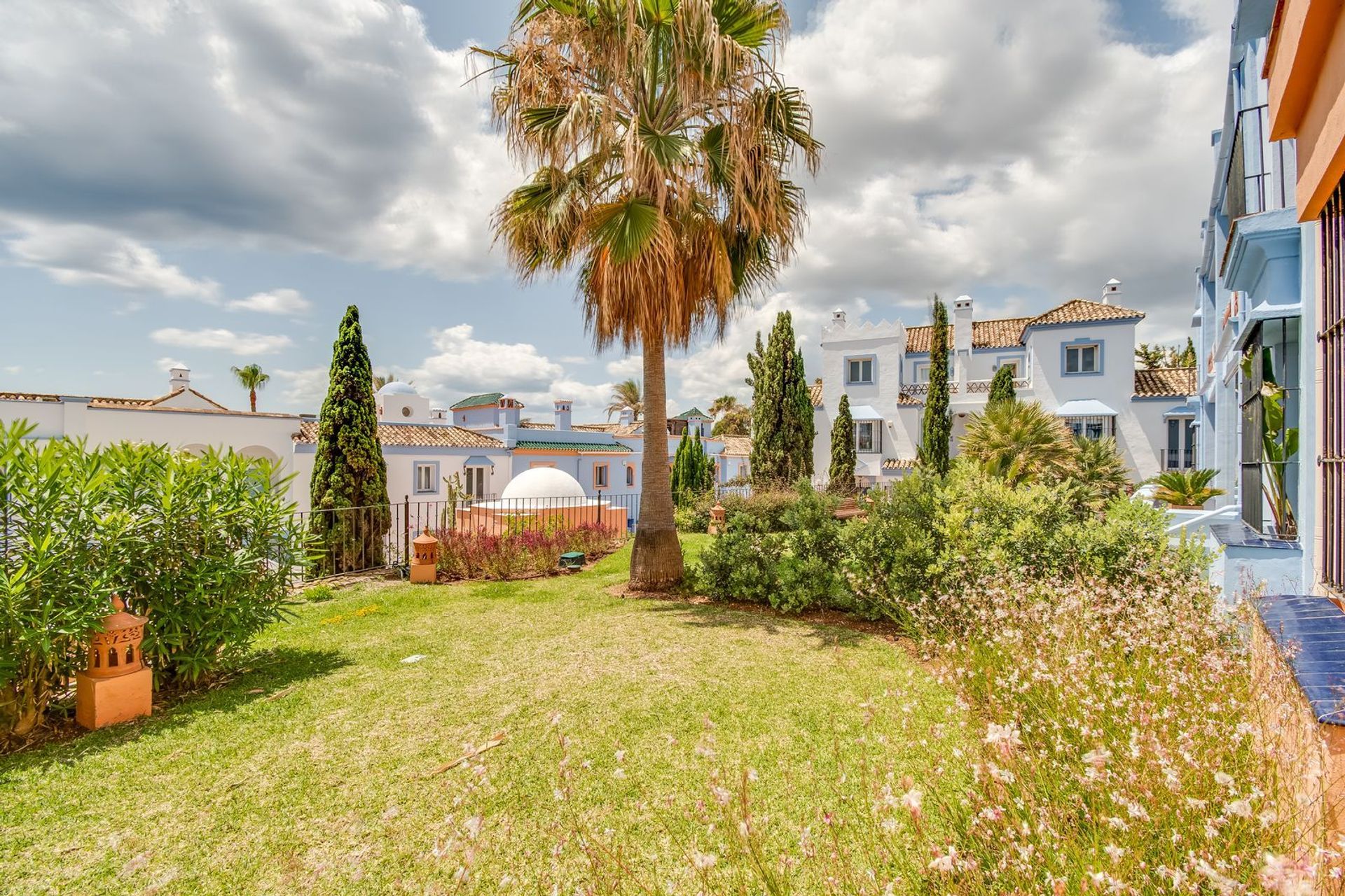 Condominium in Casares, Andalusia 11838162