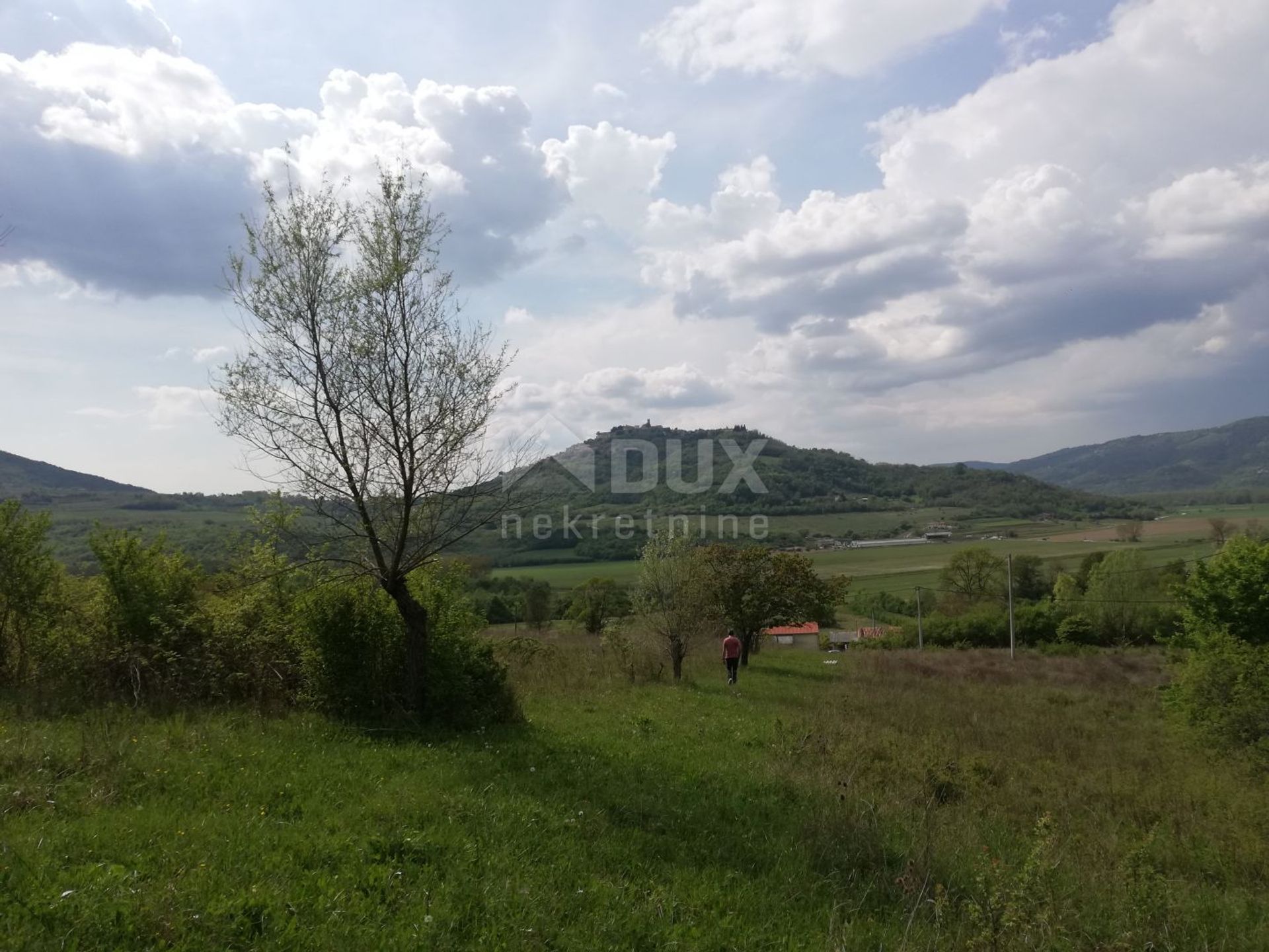 Земельные участки в Motovun, Istarska Zupanija 11839251