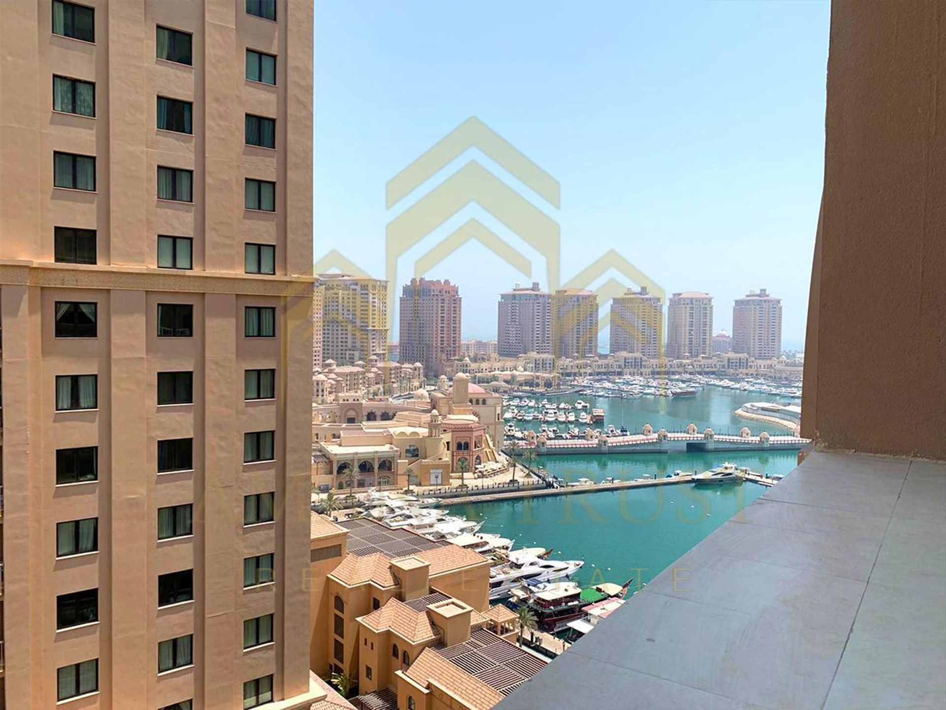 Condominium in Doha, Doha 11839320