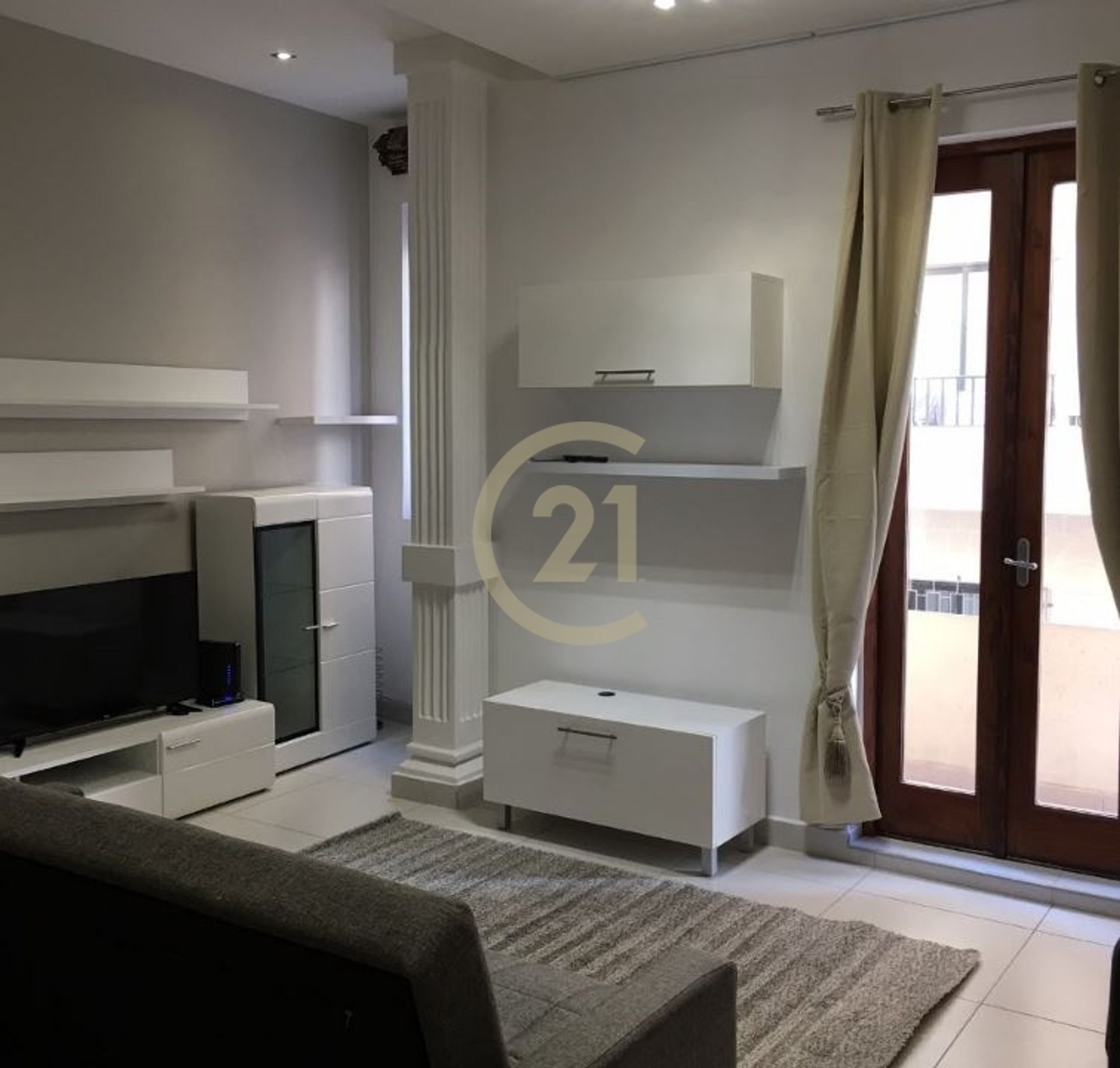 Condominium in Sliema,  11839597