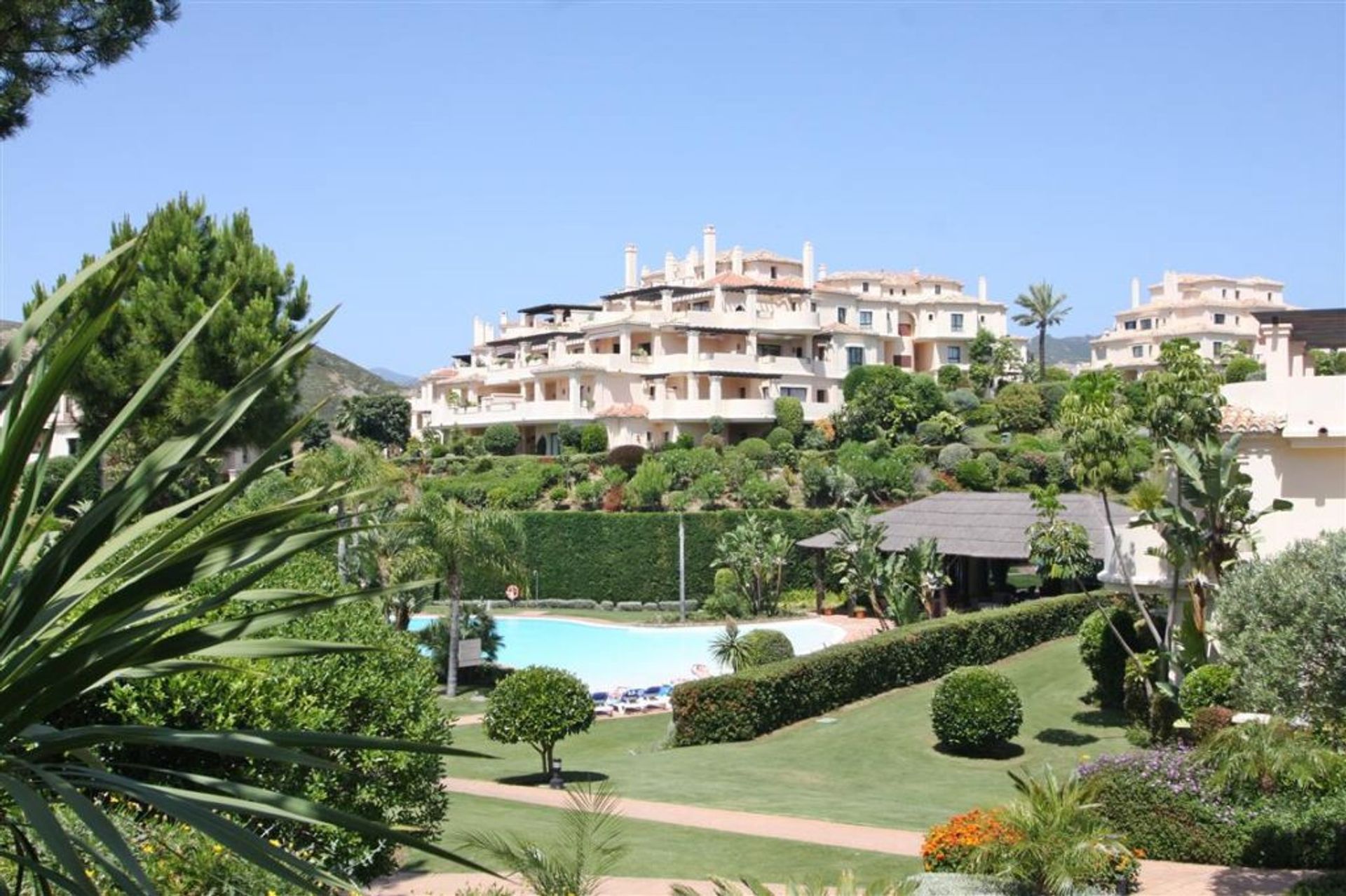 Kondominium dalam Benahavis, Andalusia 11840878