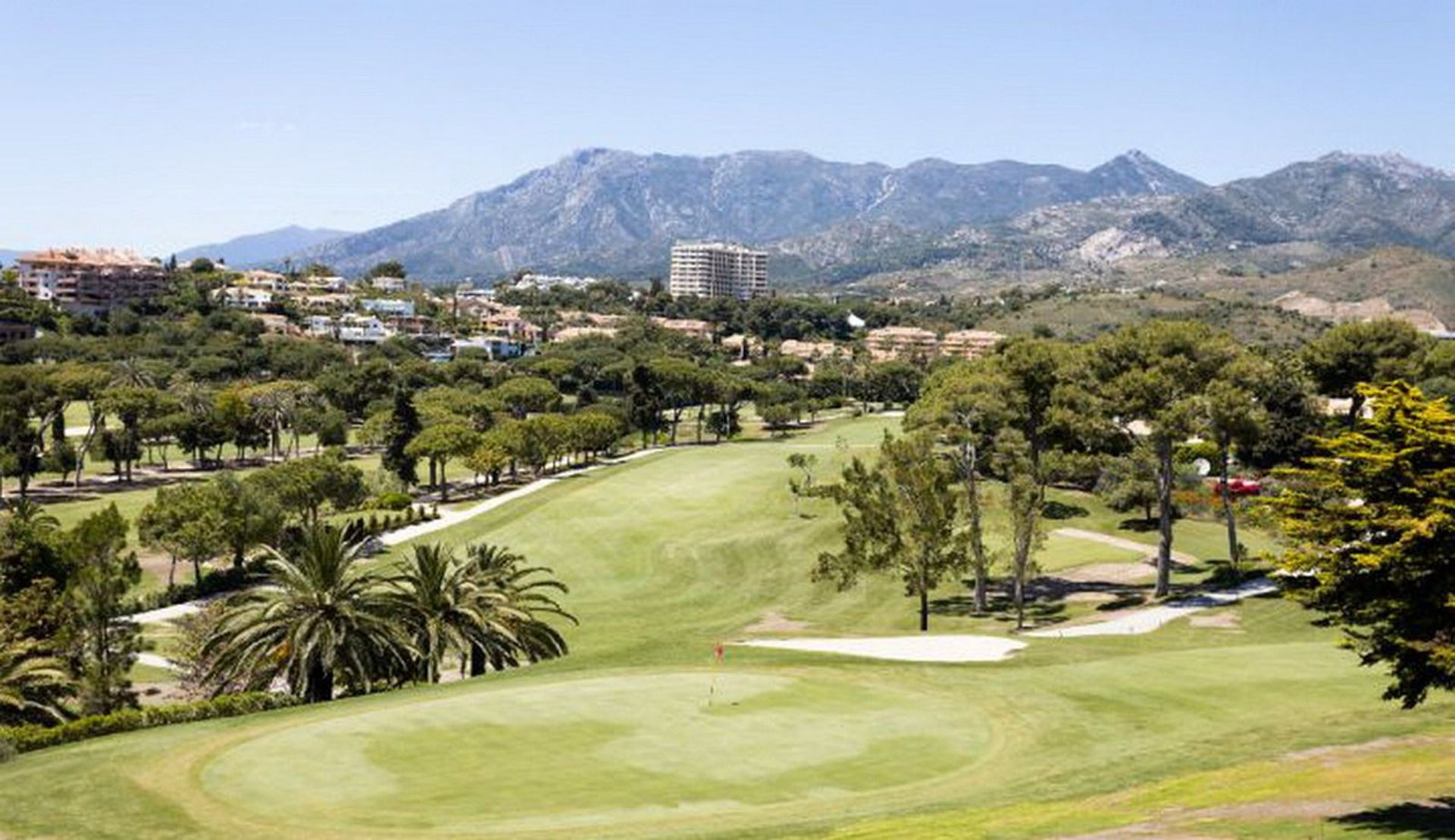 Condominium in Ojén, Andalucía 11841340