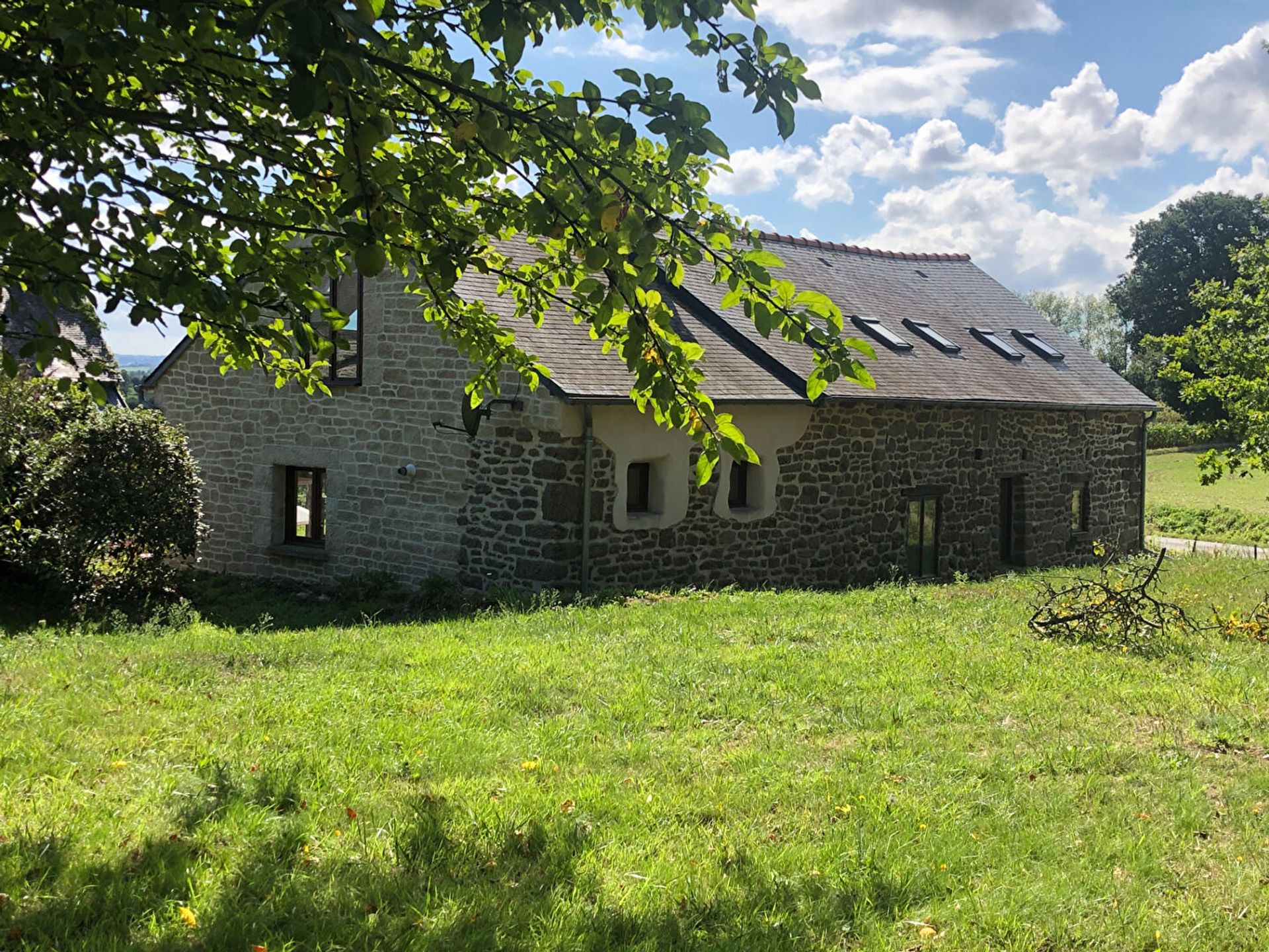 rumah dalam Plenee-Jugon, Bretagne 11841428