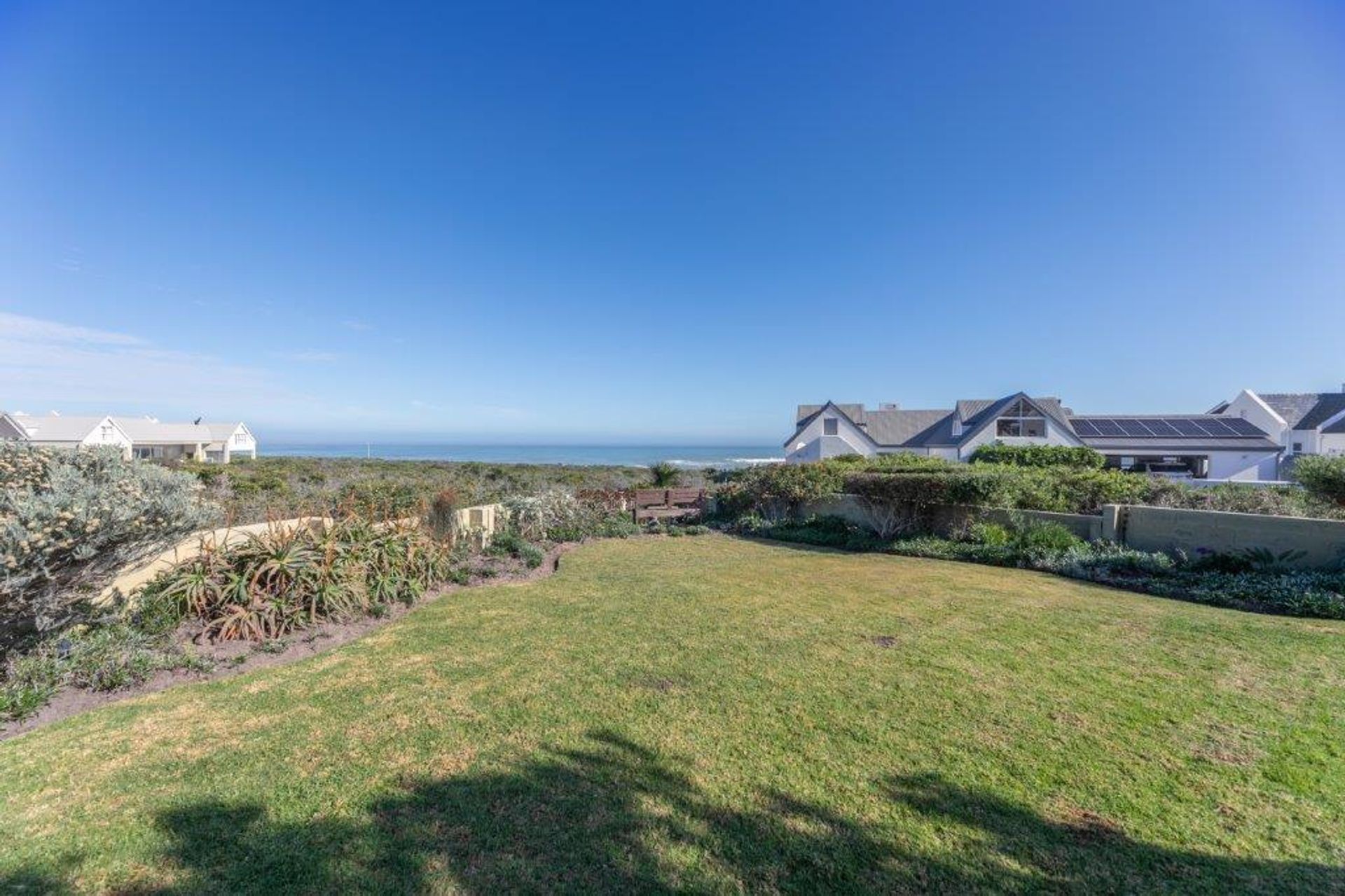 House in Grotto Bay, Western Cape 11841587