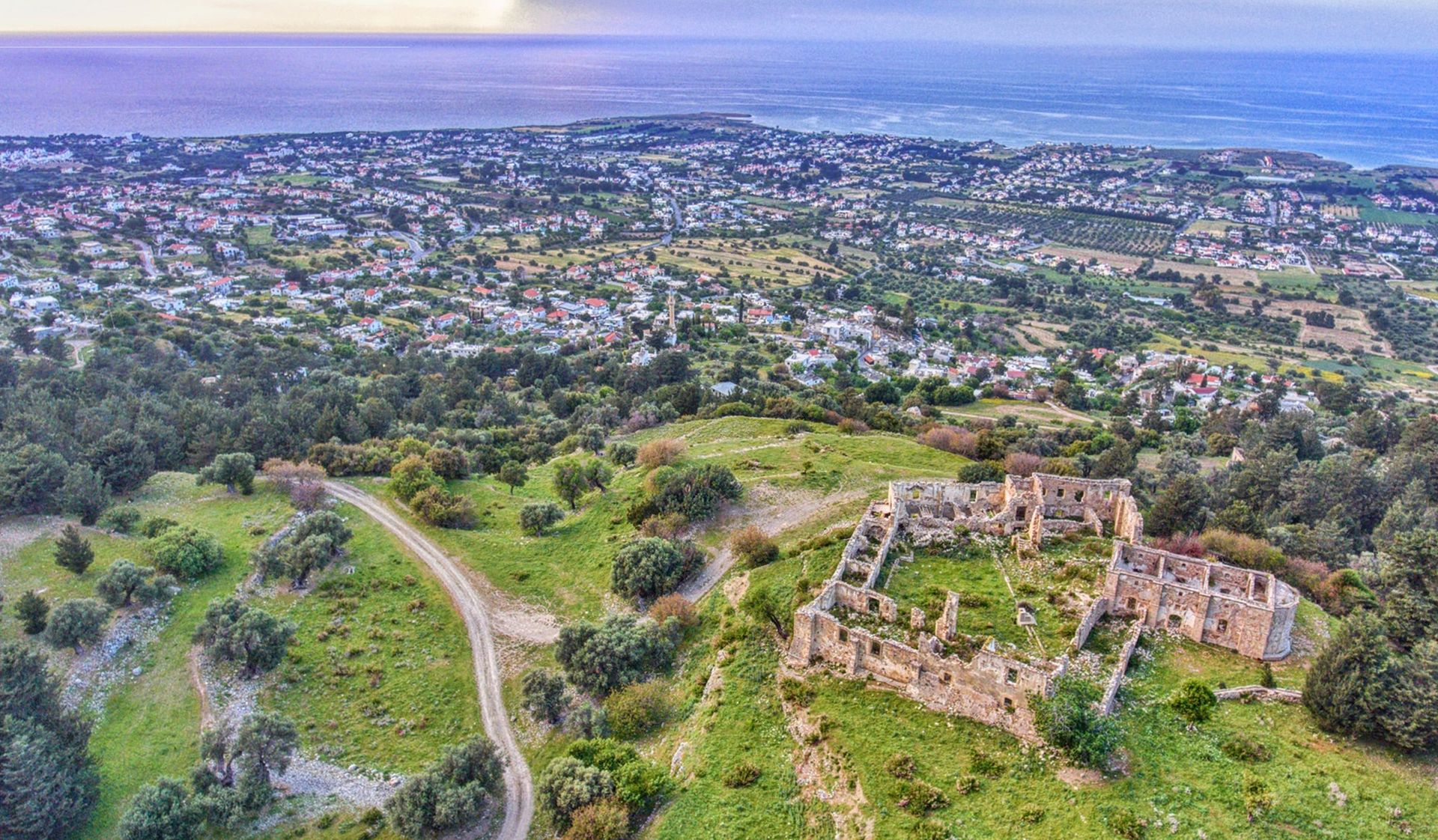 Wylądować w Kokkinotrimithia, Lefkosia 11841588