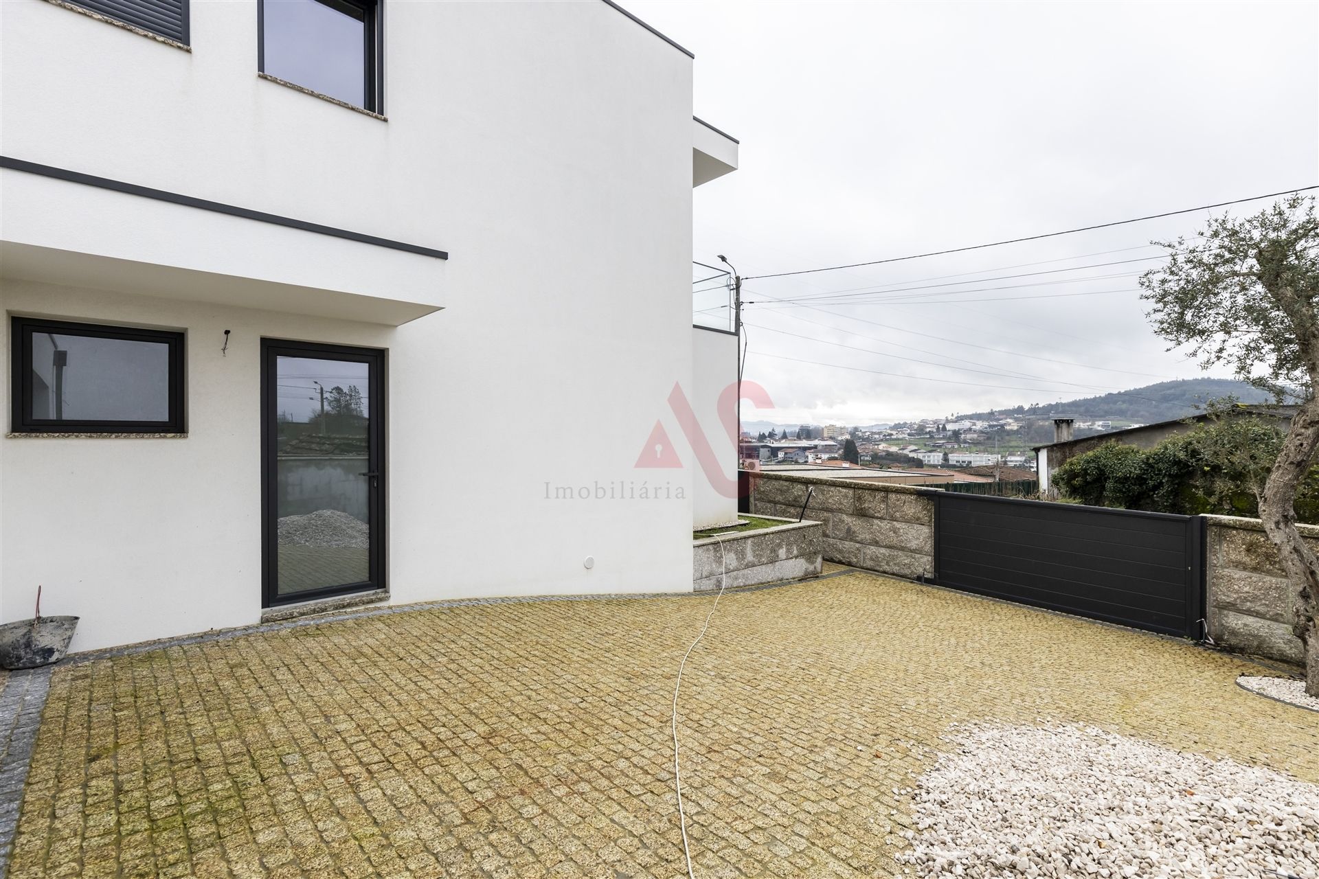 Hus i , Braga 11844425