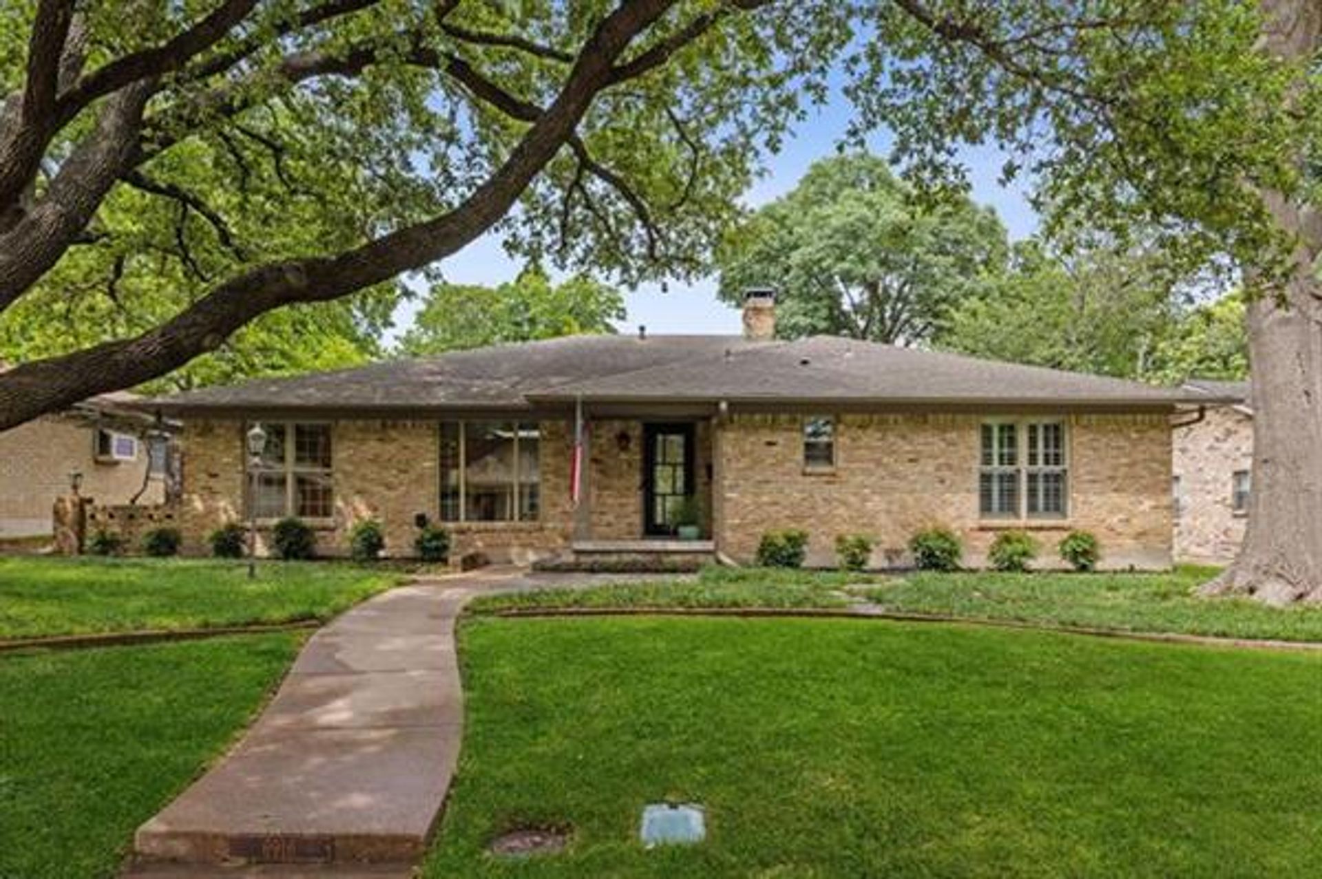 rumah dalam Dallas, Texas 11844532