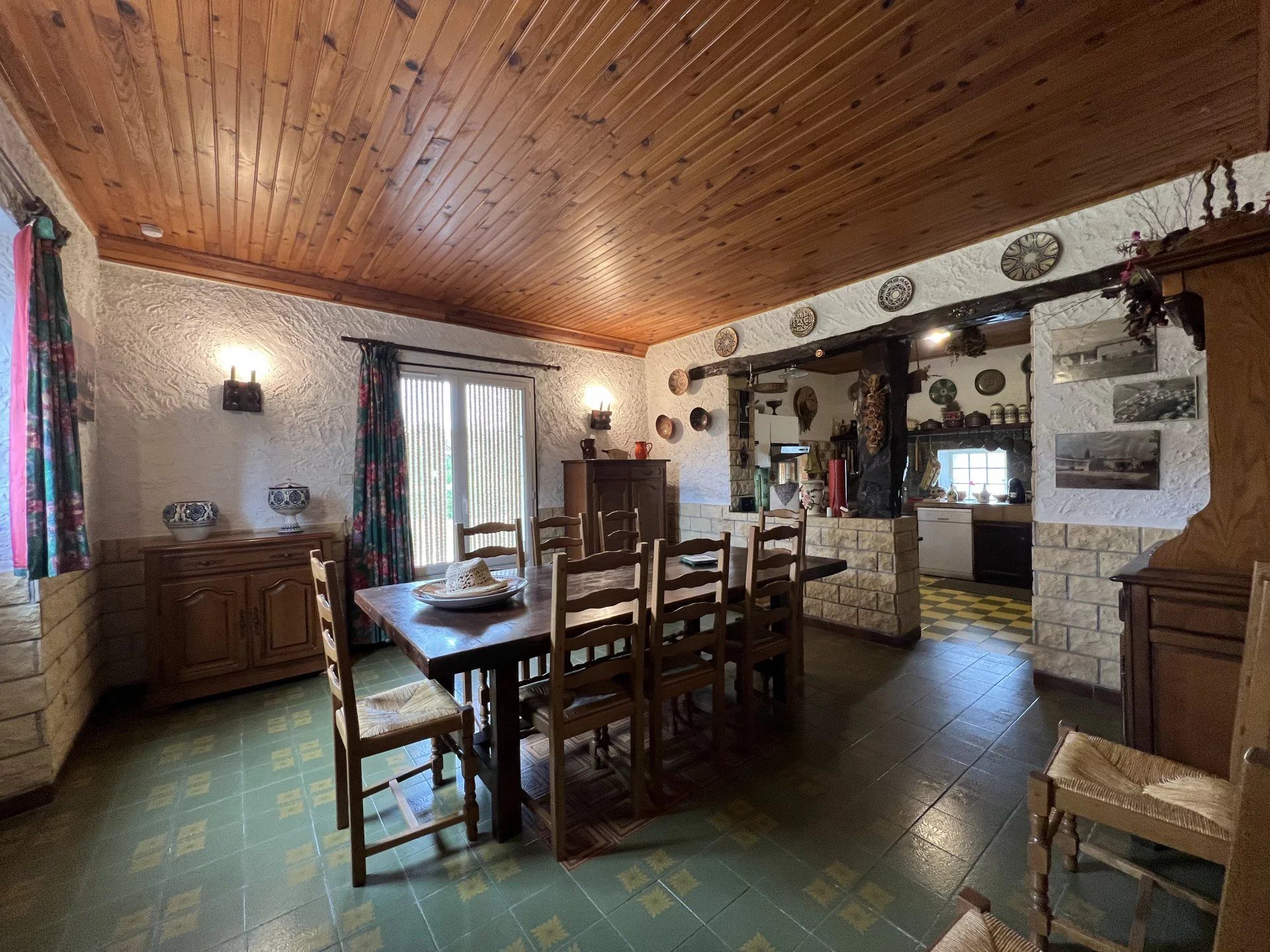 Huis in Valaurie, Auvergne-Rhône-Alpes 11844732