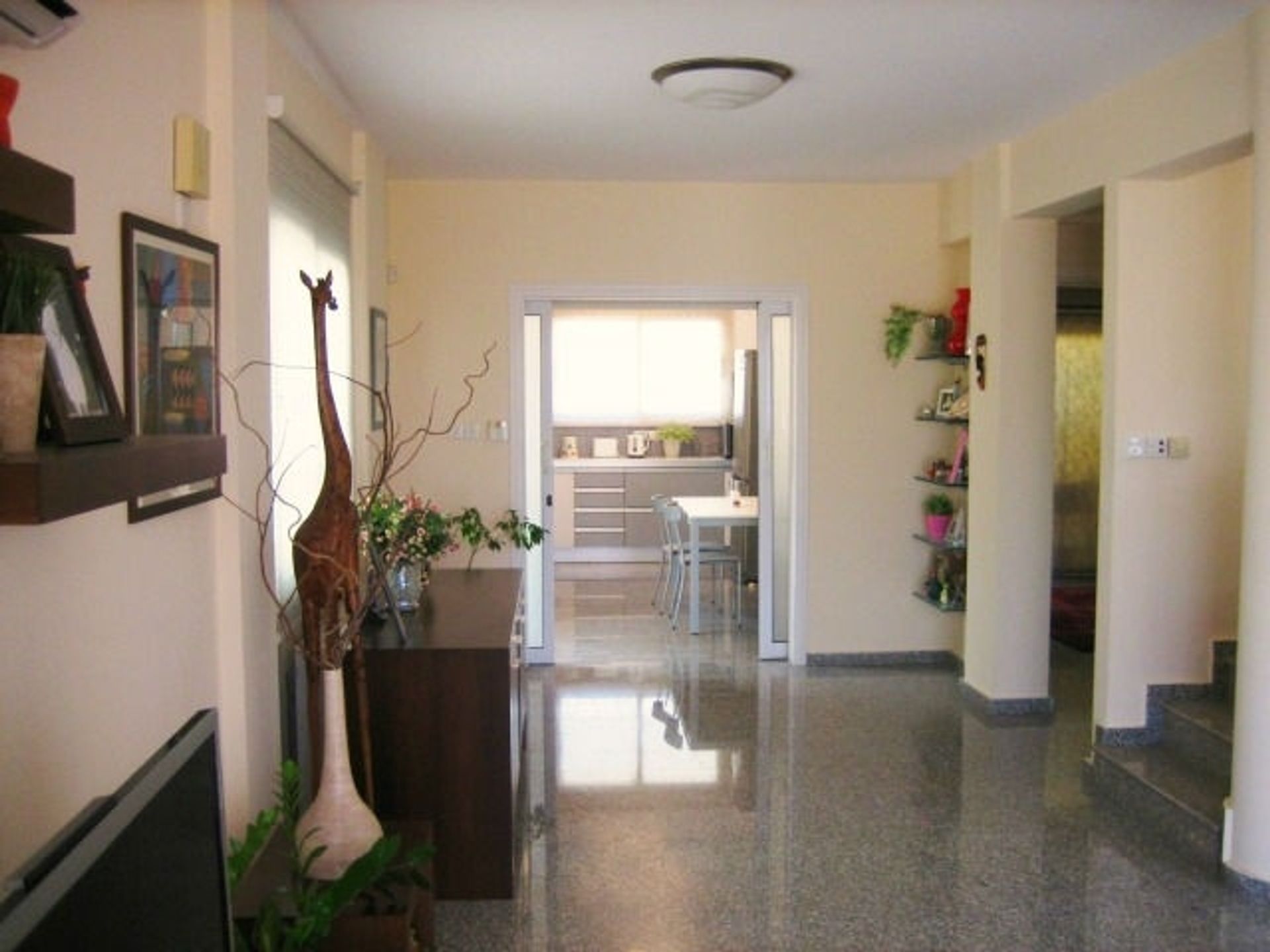 rumah dalam Limassol, Limassol 11844984