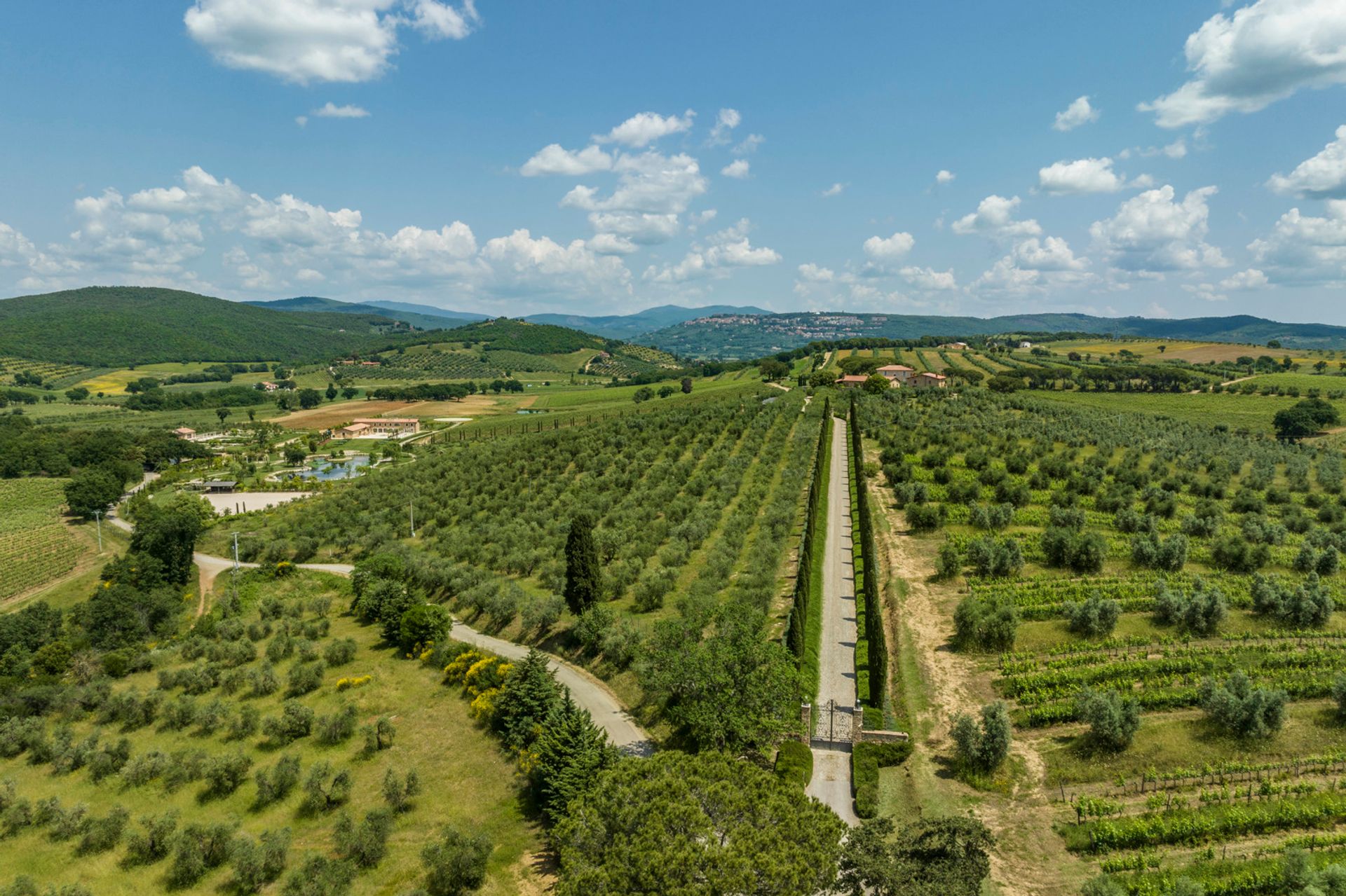 公寓 在 Massa Marittima, Tuscany 11846069