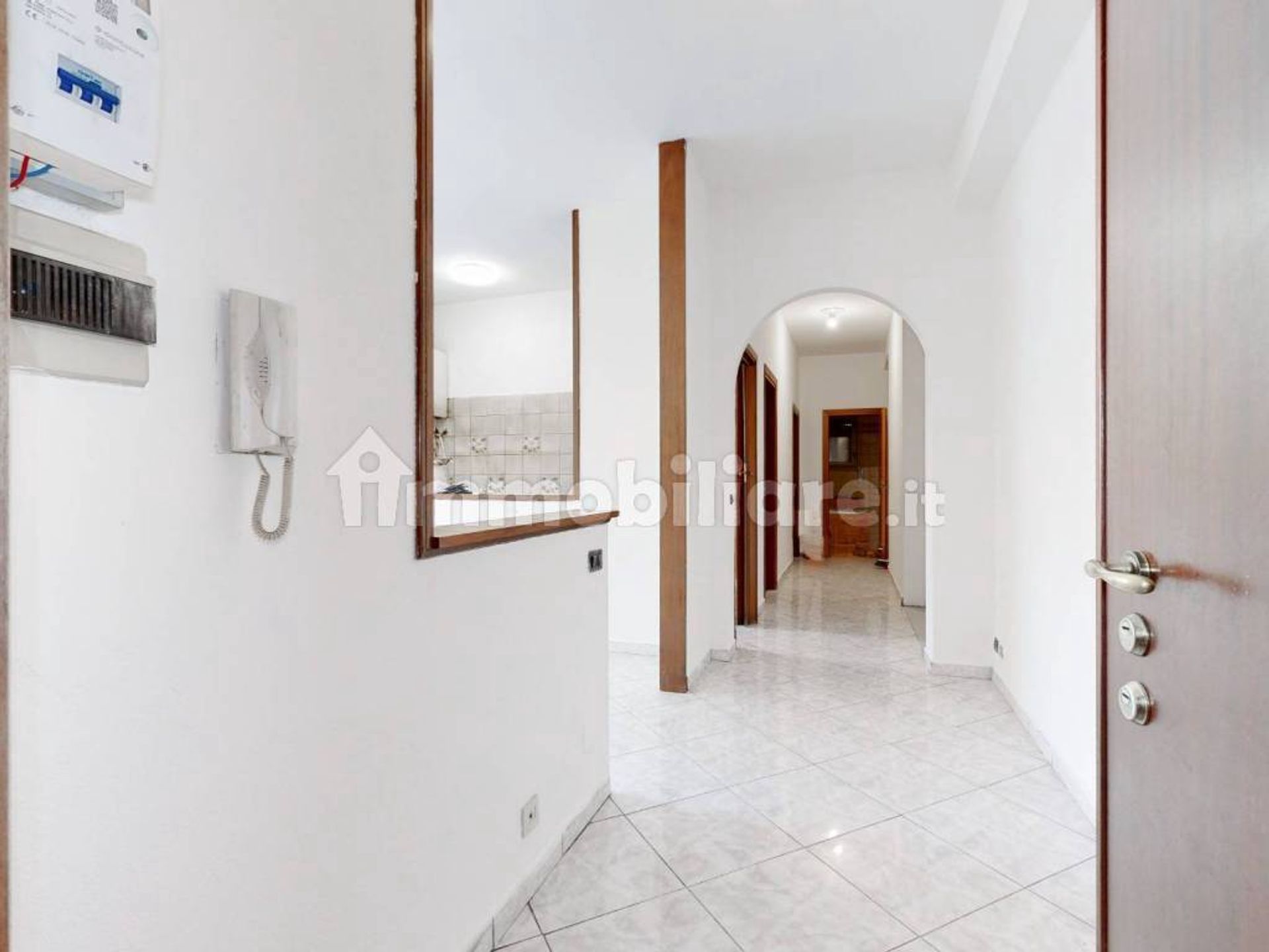 Condominium in Trezzano sul Naviglio, Lombardije 11847216